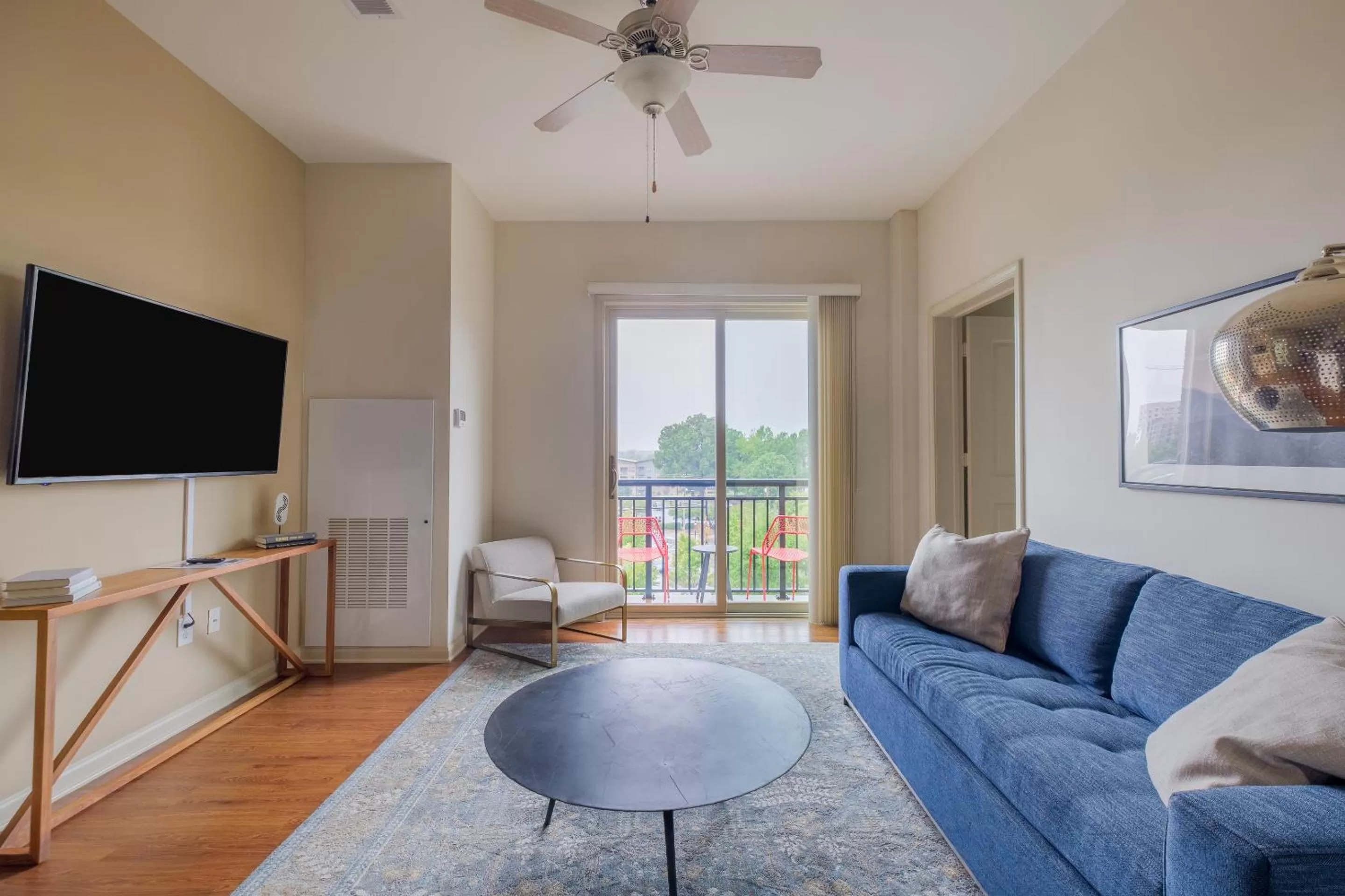 Mint House Greenville - Downtown