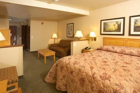 Bed in Crivitz Lodge