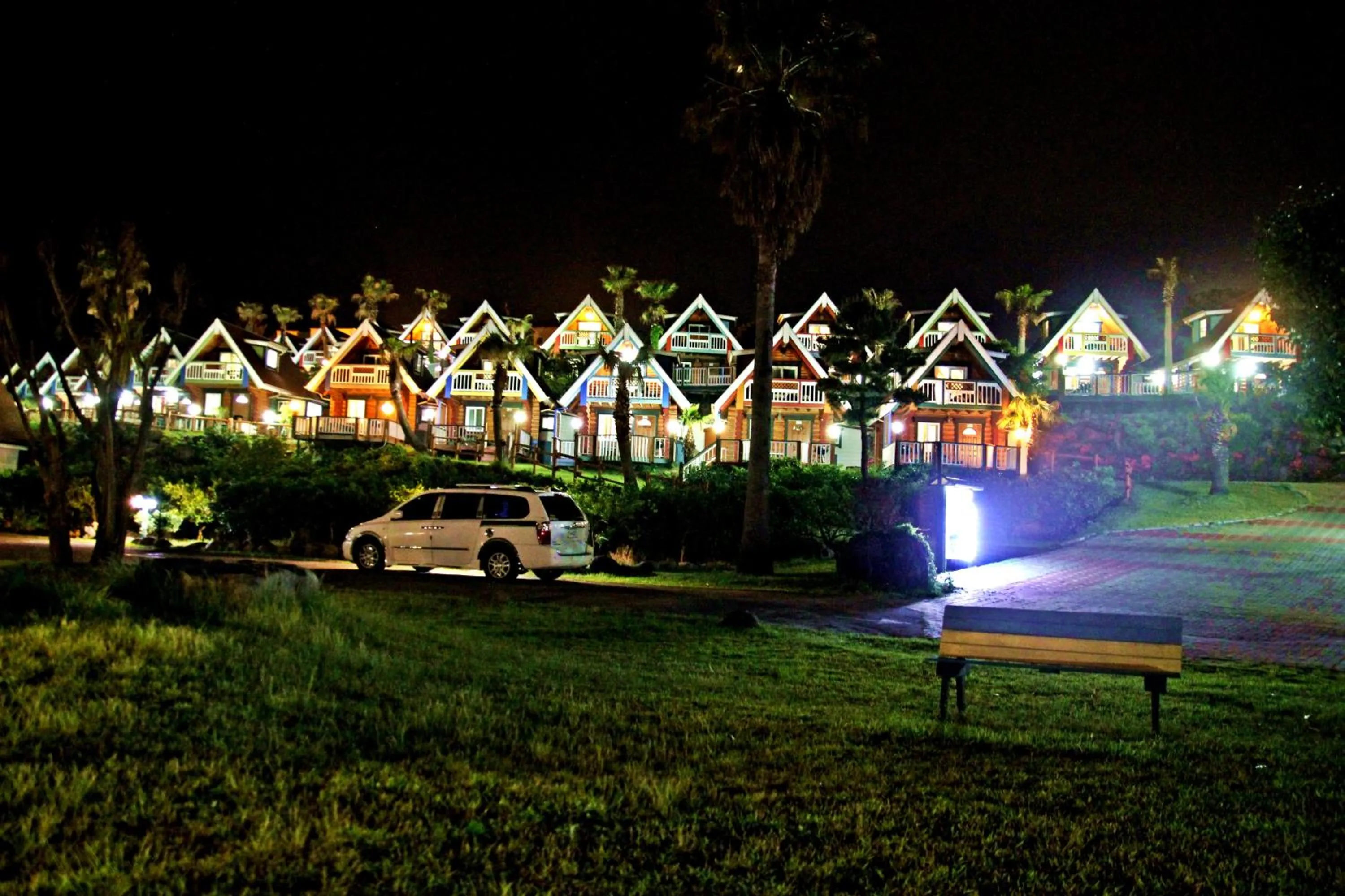 Garden view in Jungmun Log Pension & Resort