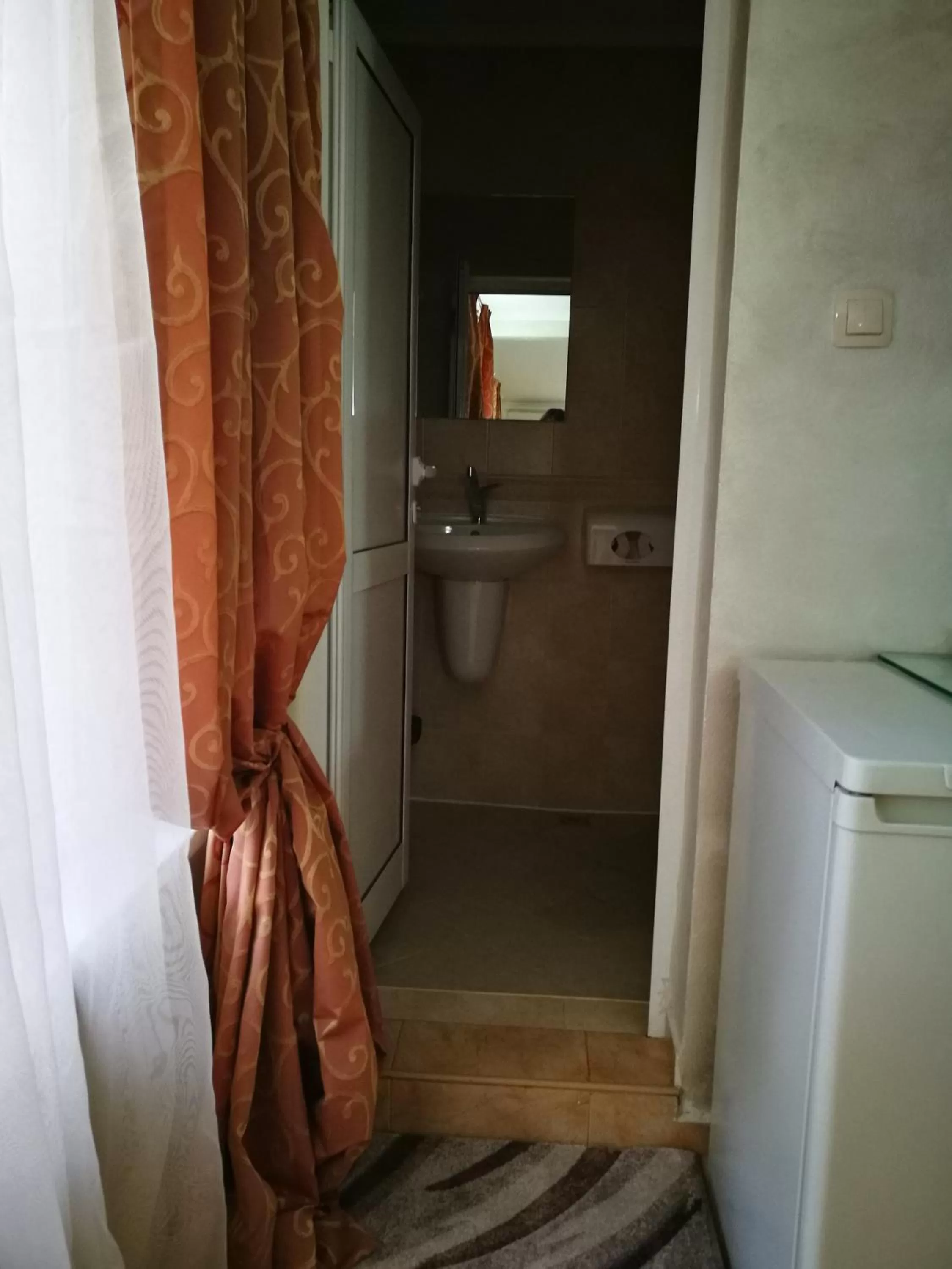 Bathroom in Hotel Paradise