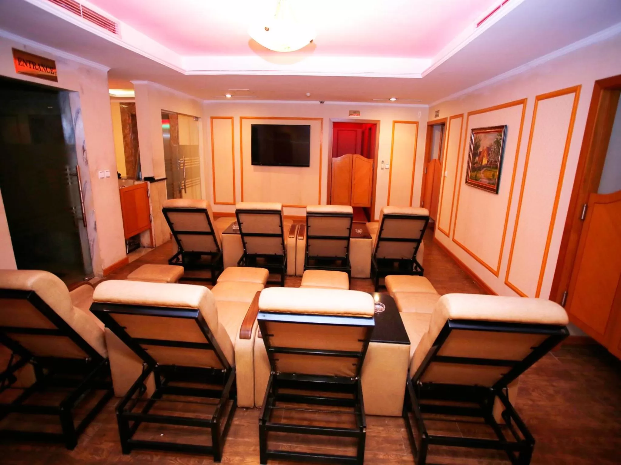 Spa and wellness centre/facilities in A25 Luxury Hotel