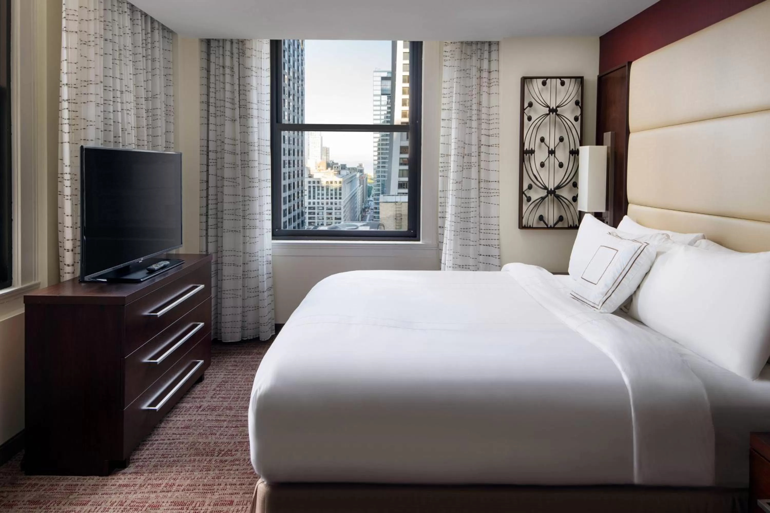 Bedroom, Bed in Residence Inn by Marriott Chicago Downtown/Loop