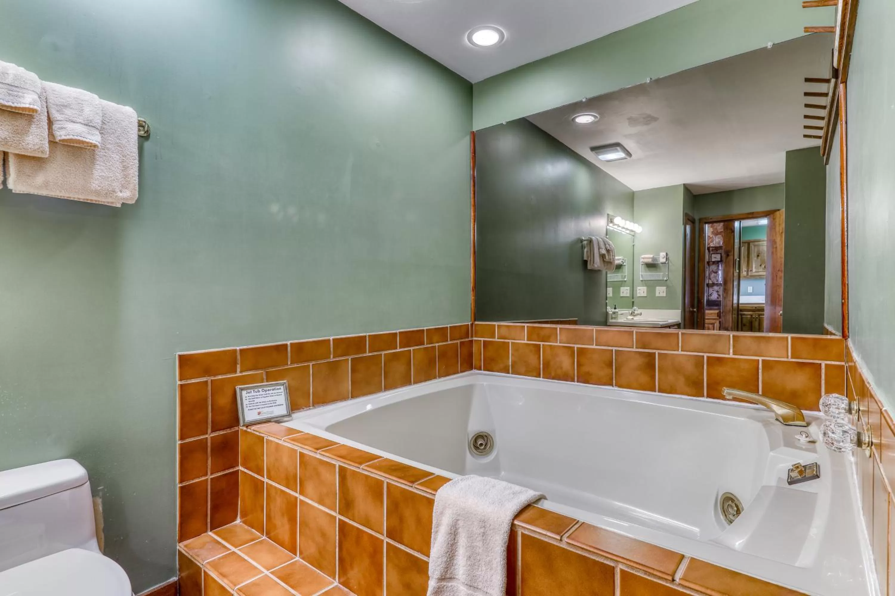 Bathroom in Crest 200I