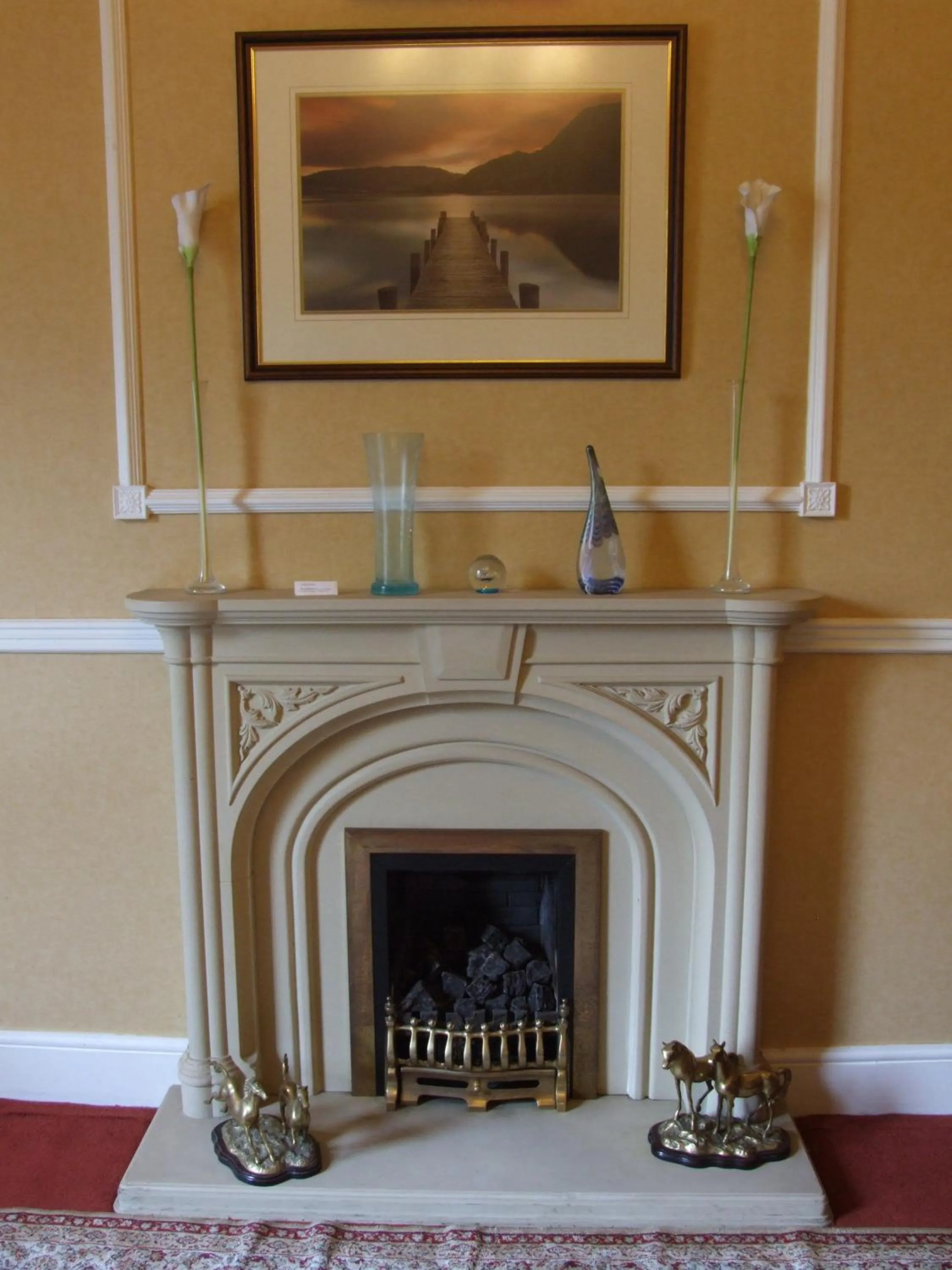 Decorative detail in Ely House Hotel