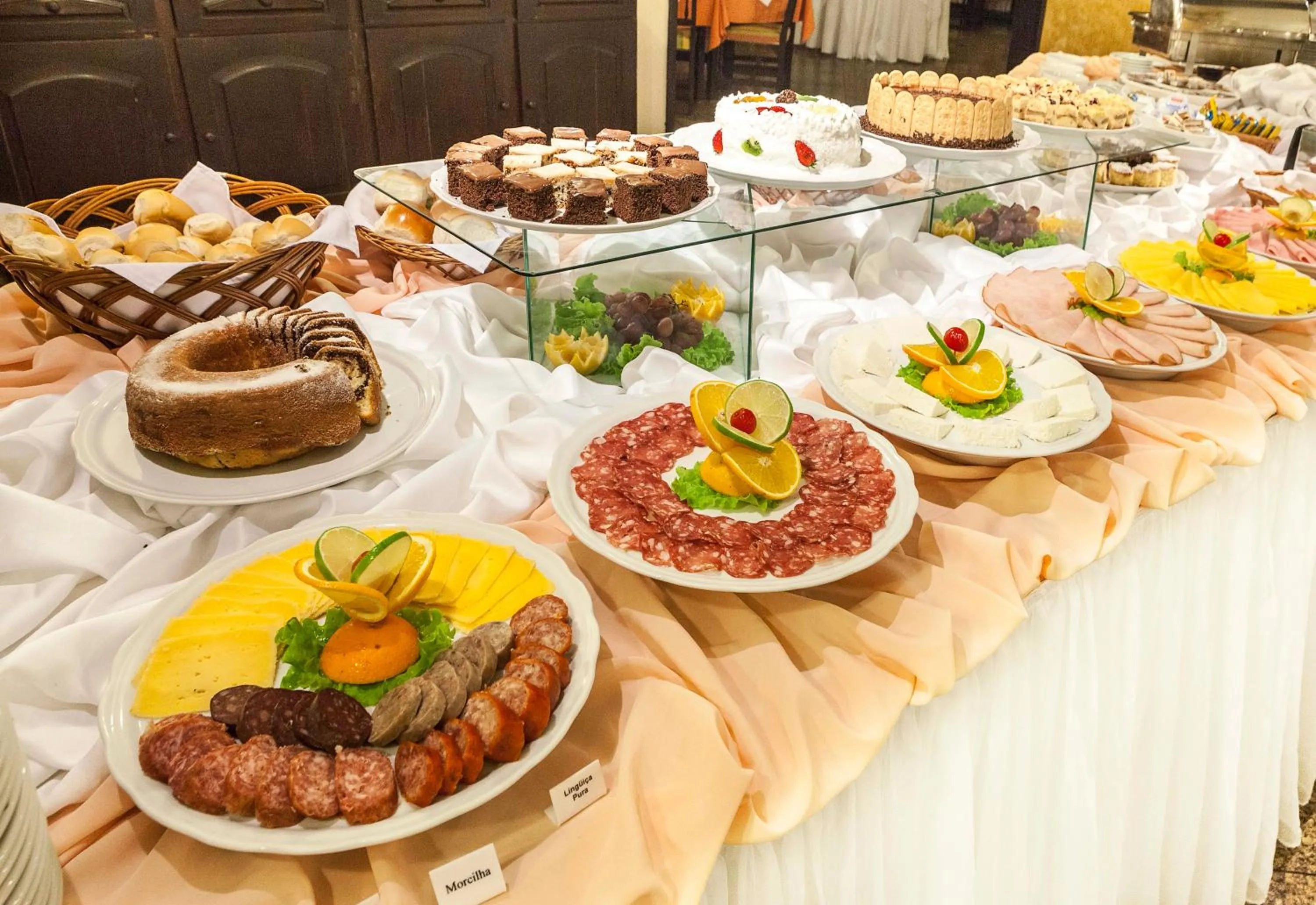 Breakfast in Hotel Tannenhof