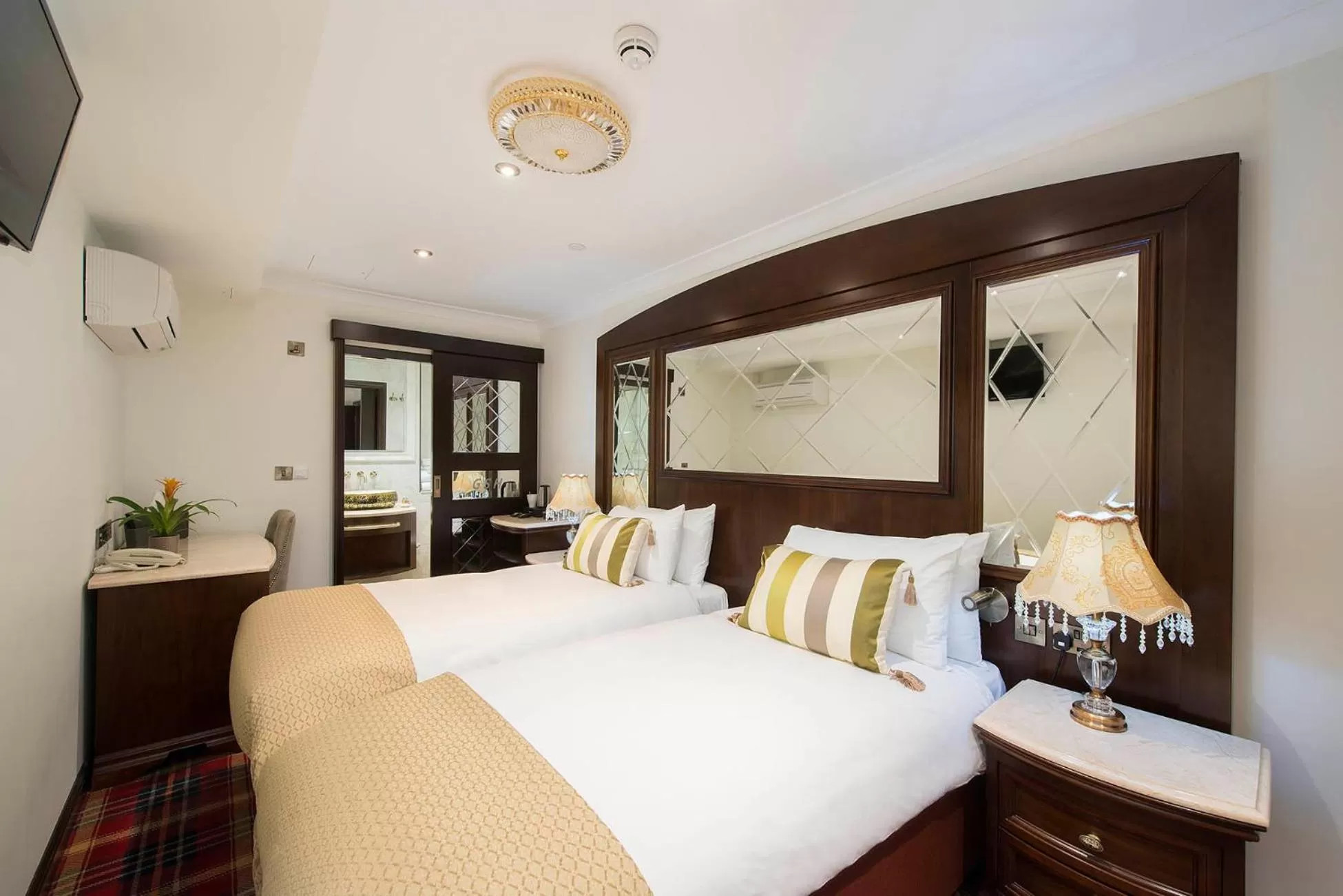 Bed in The George Street Hotel