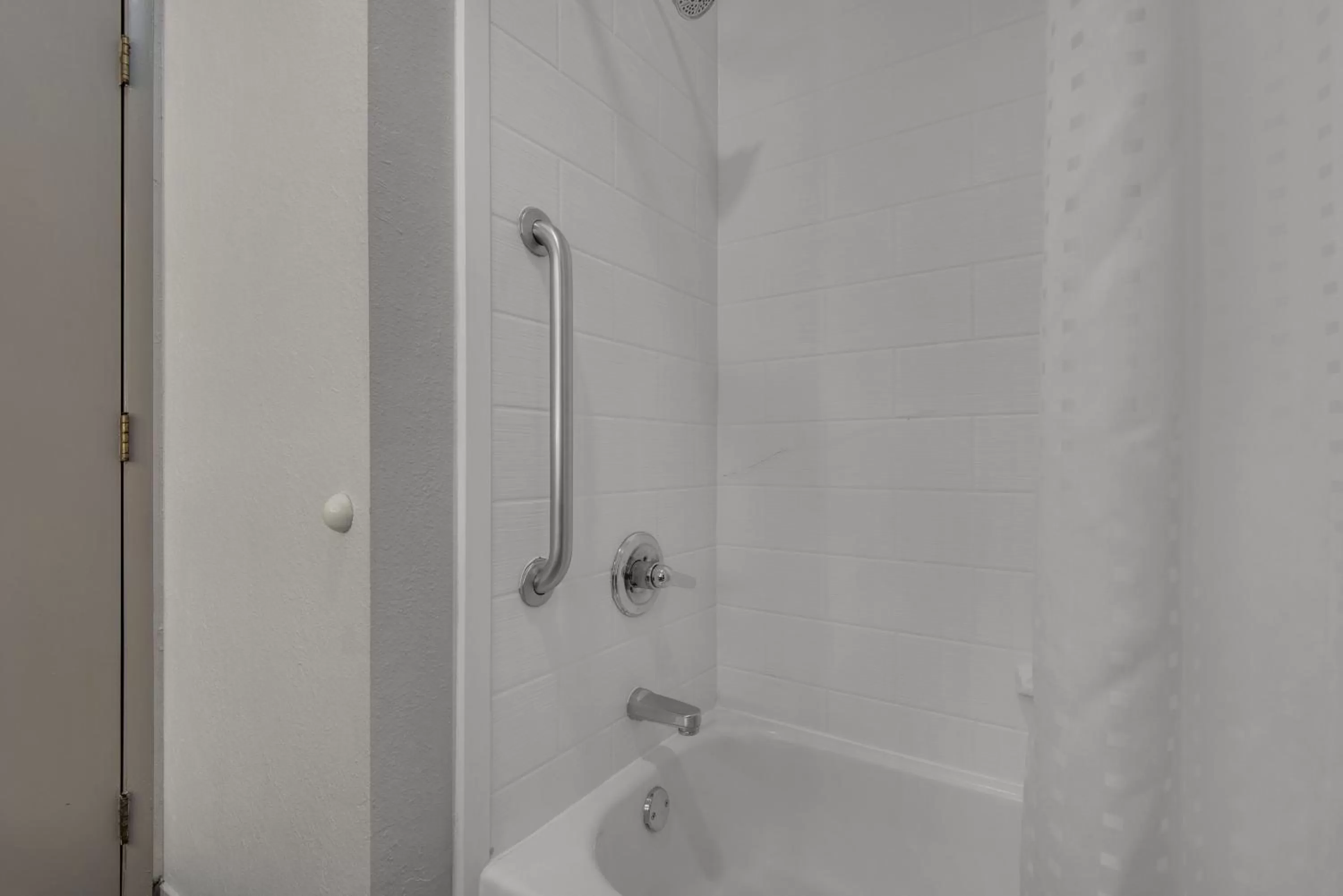 Queen Room with Two Queen Beds - Non-Smoking in Holiday Inn Express Destin E - Commons Mall Area, an IHG Hotel