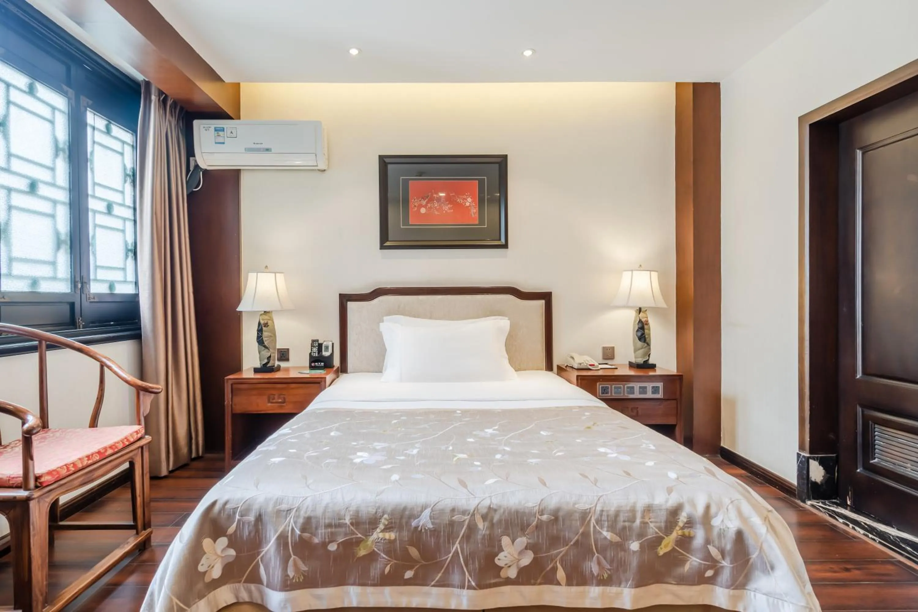 Bed in Buddha Zen Hotel