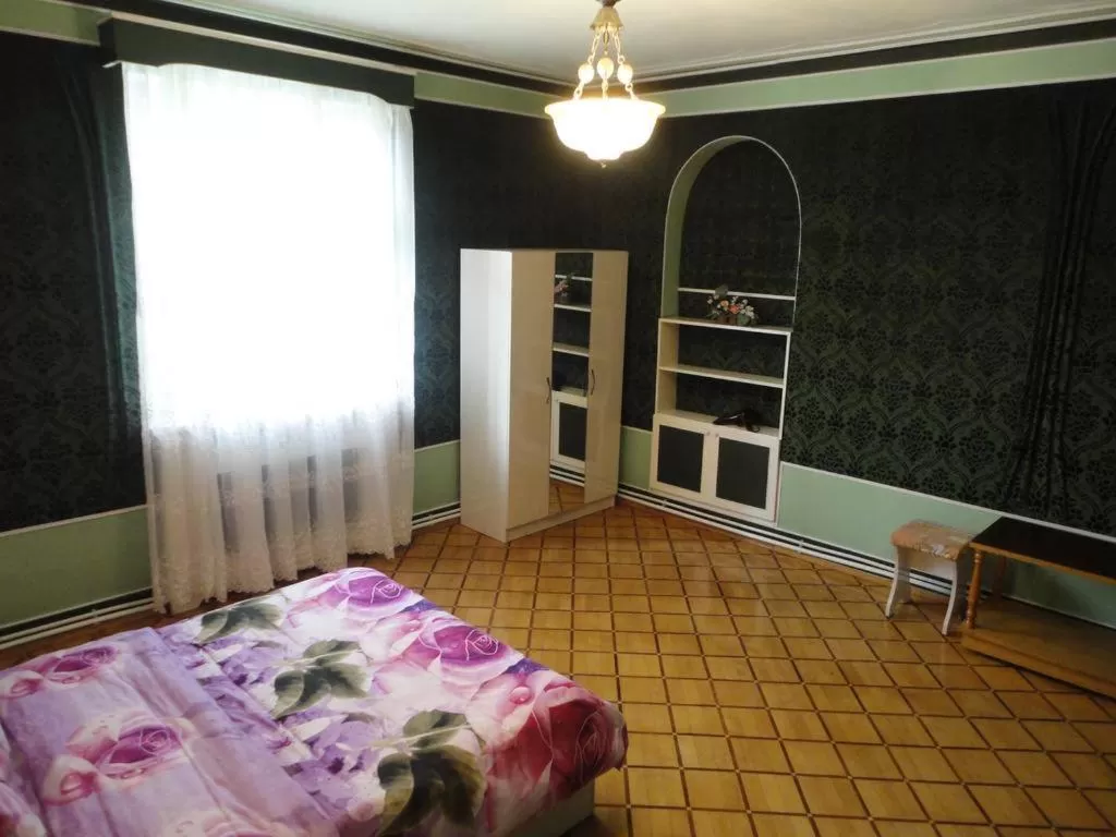 Bed in Royal Boutique Hotel on Kievyan