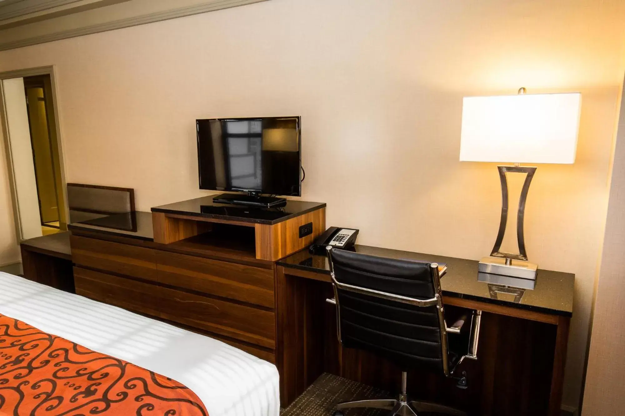 Superior King Room in The Belvedere Hotel Superior King Room in The Belvedere Hotel