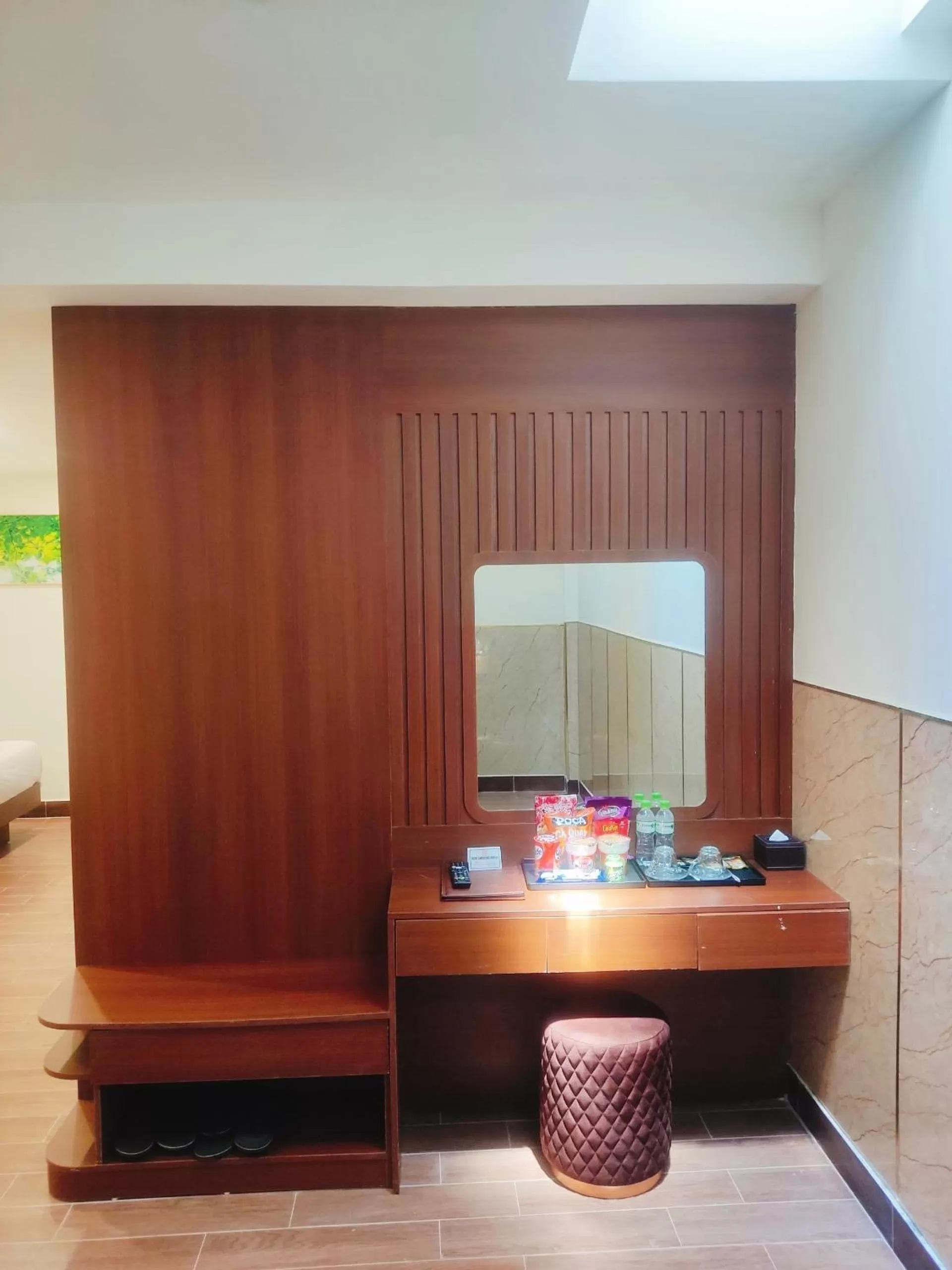 wardrobe in GREENECO DA LAT HOTEL - Khách sạn Green Eco Đà Lạt