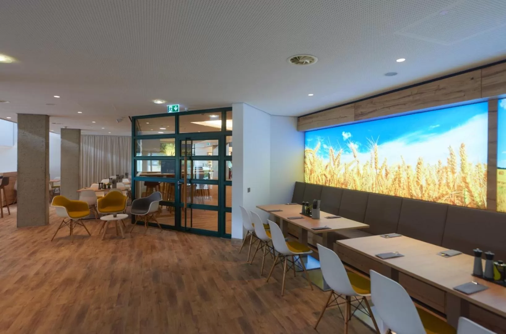 Restaurant/places to eat in Collegium Glashütten