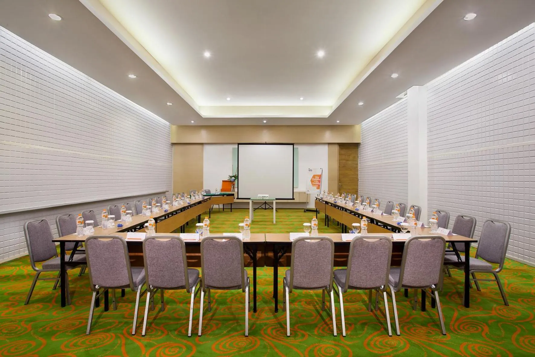 Banquet/Function facilities in HARRIS Hotel & Convention Festival Citylink Bandung