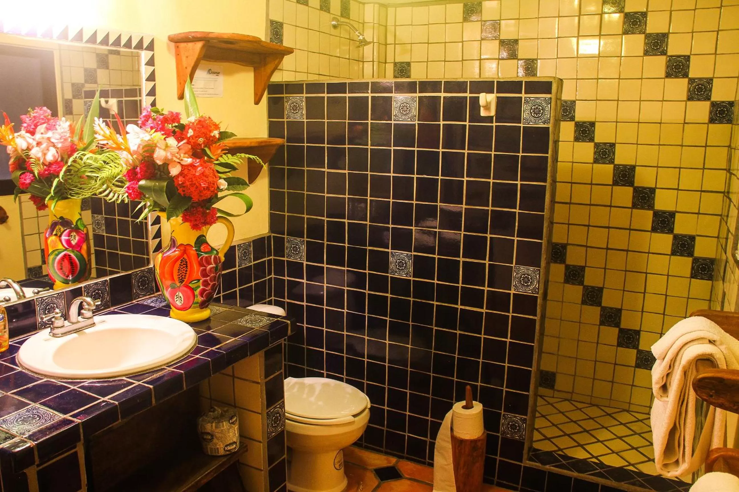 Bathroom in Hotel Casamar Suites