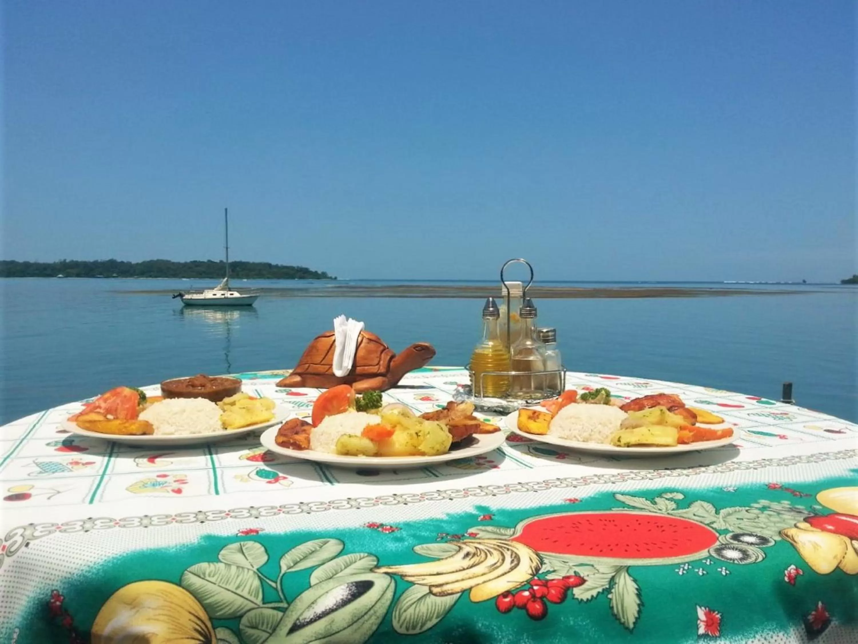 Lunch in Hotel Vista Mar