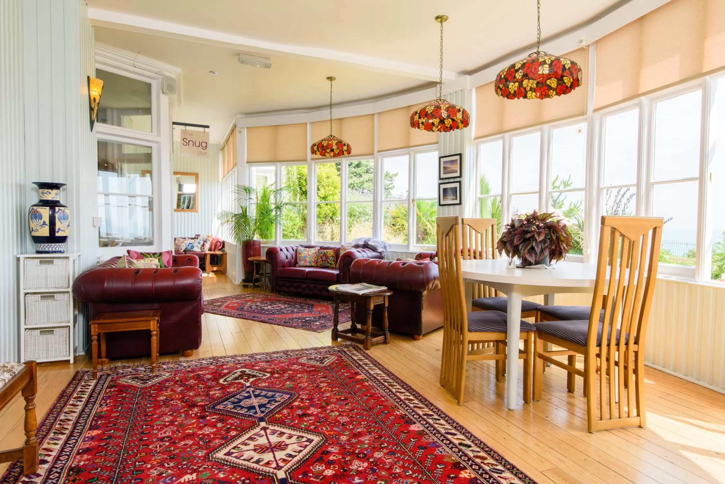 Lounge or bar in The Clifton