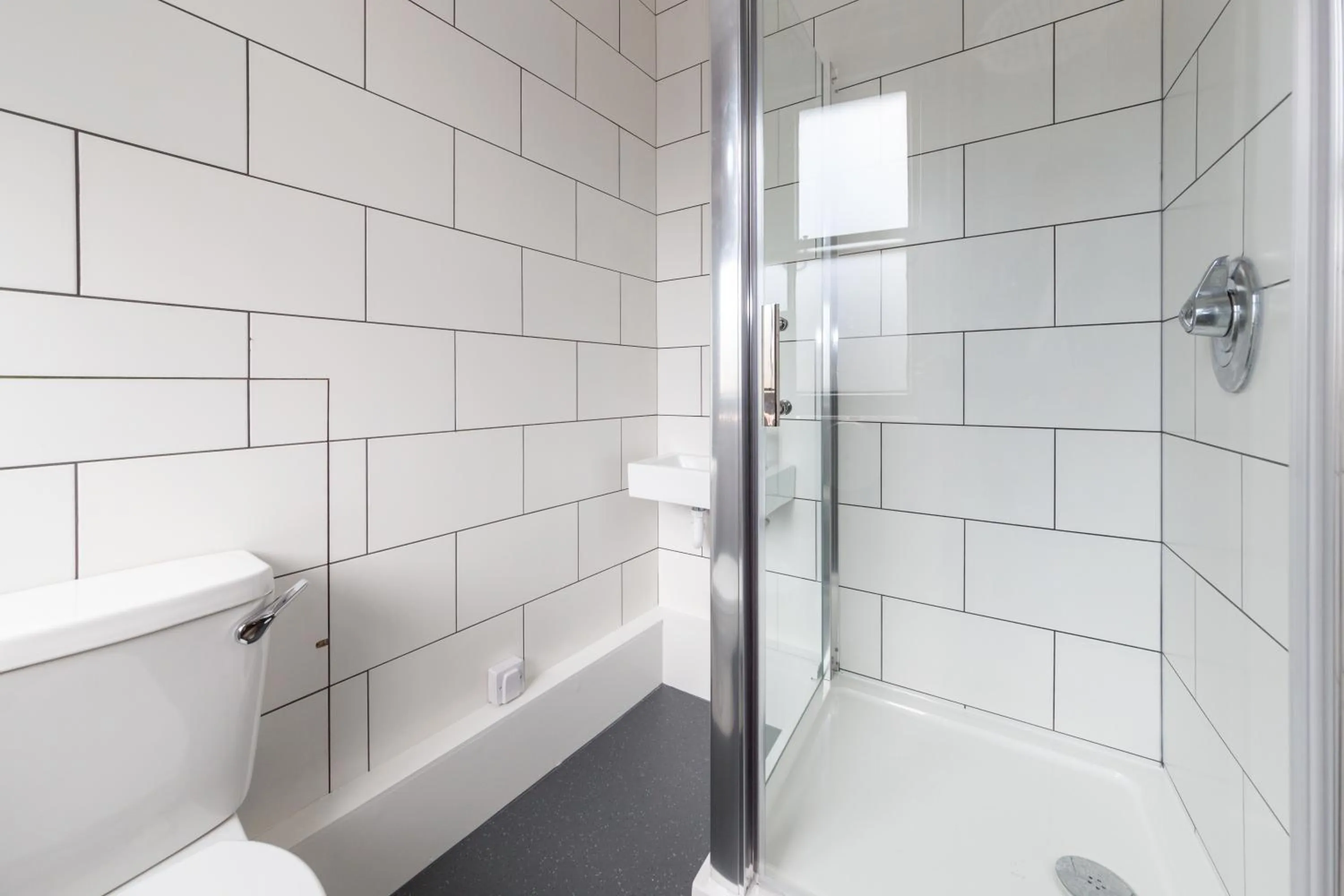 Bathroom in PubLove @ The Green man, Paddington