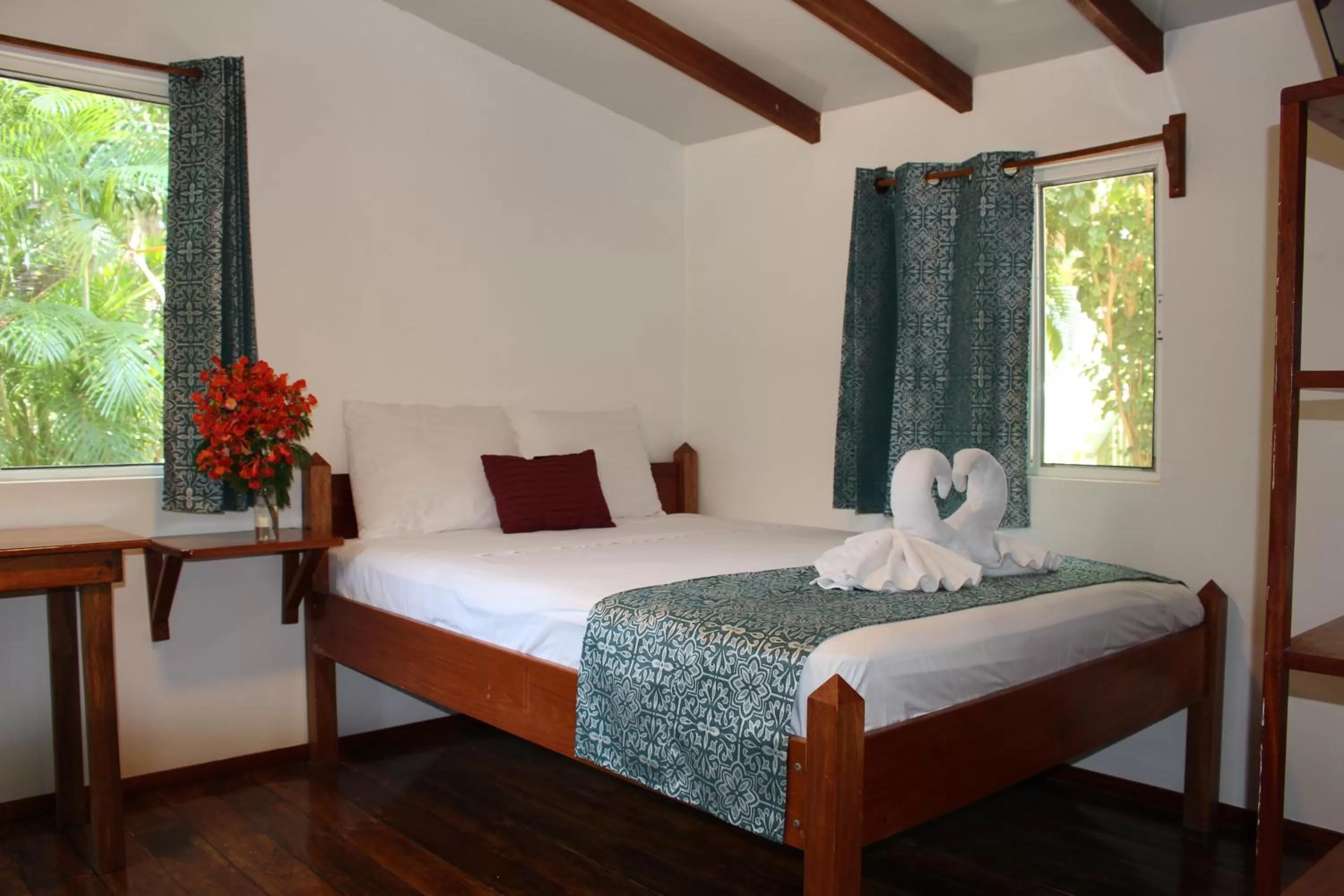 Bed in Placencia Villas
