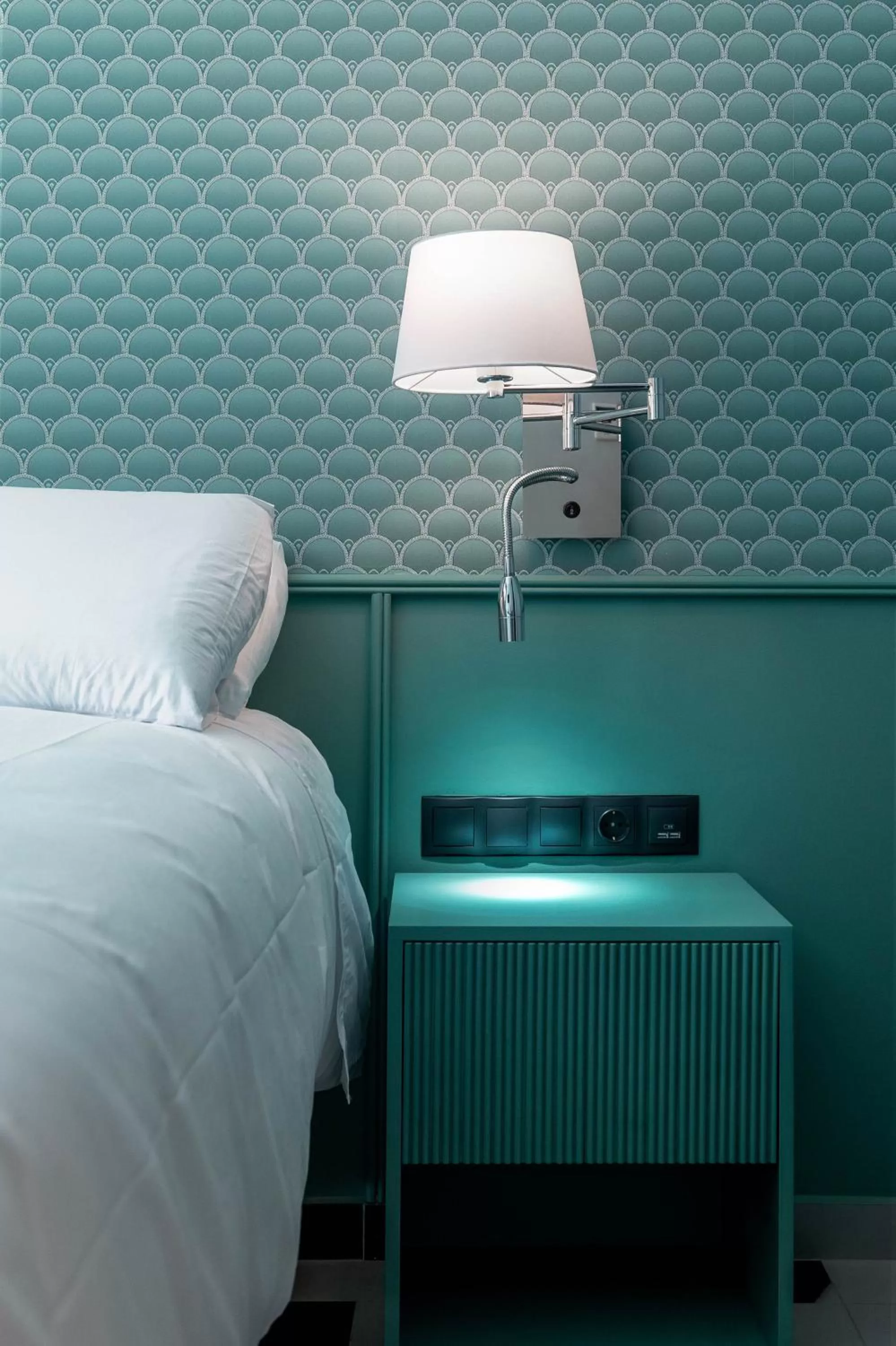 Bed in Athens Feeling