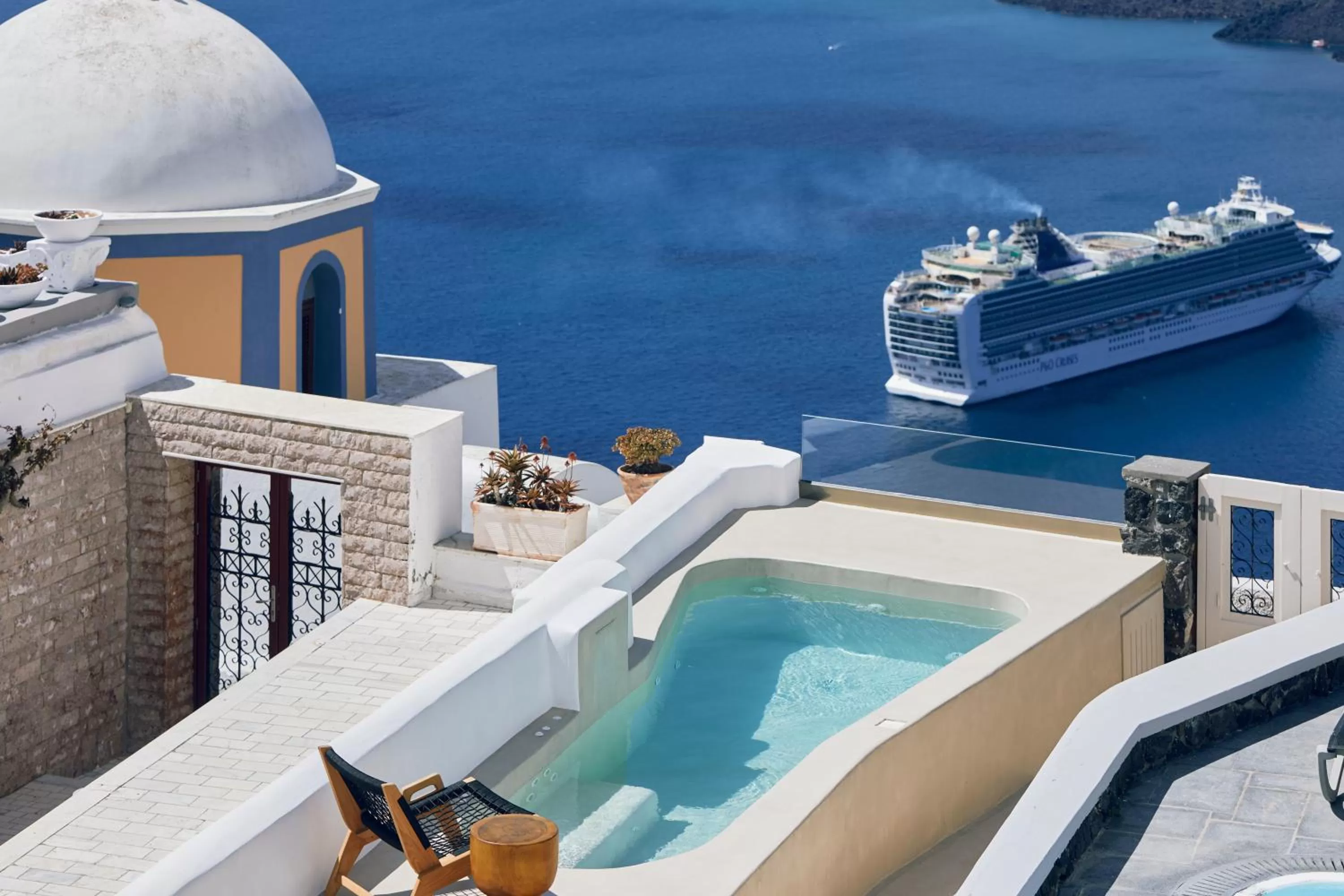 Balcony/Terrace in U & ME SUITES