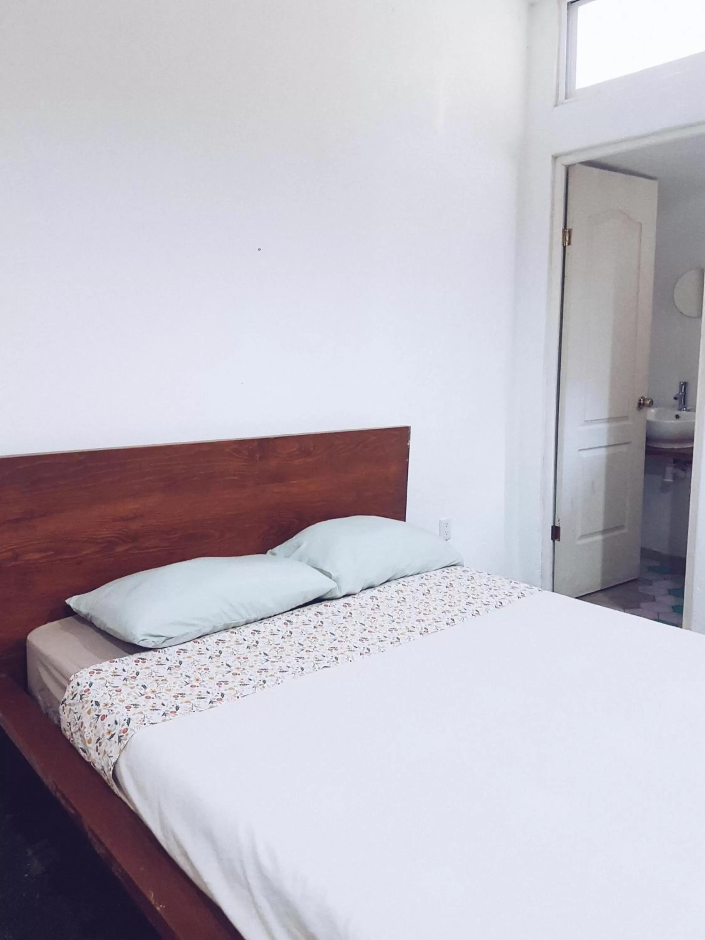 Bed in Hostal Hoja Santa