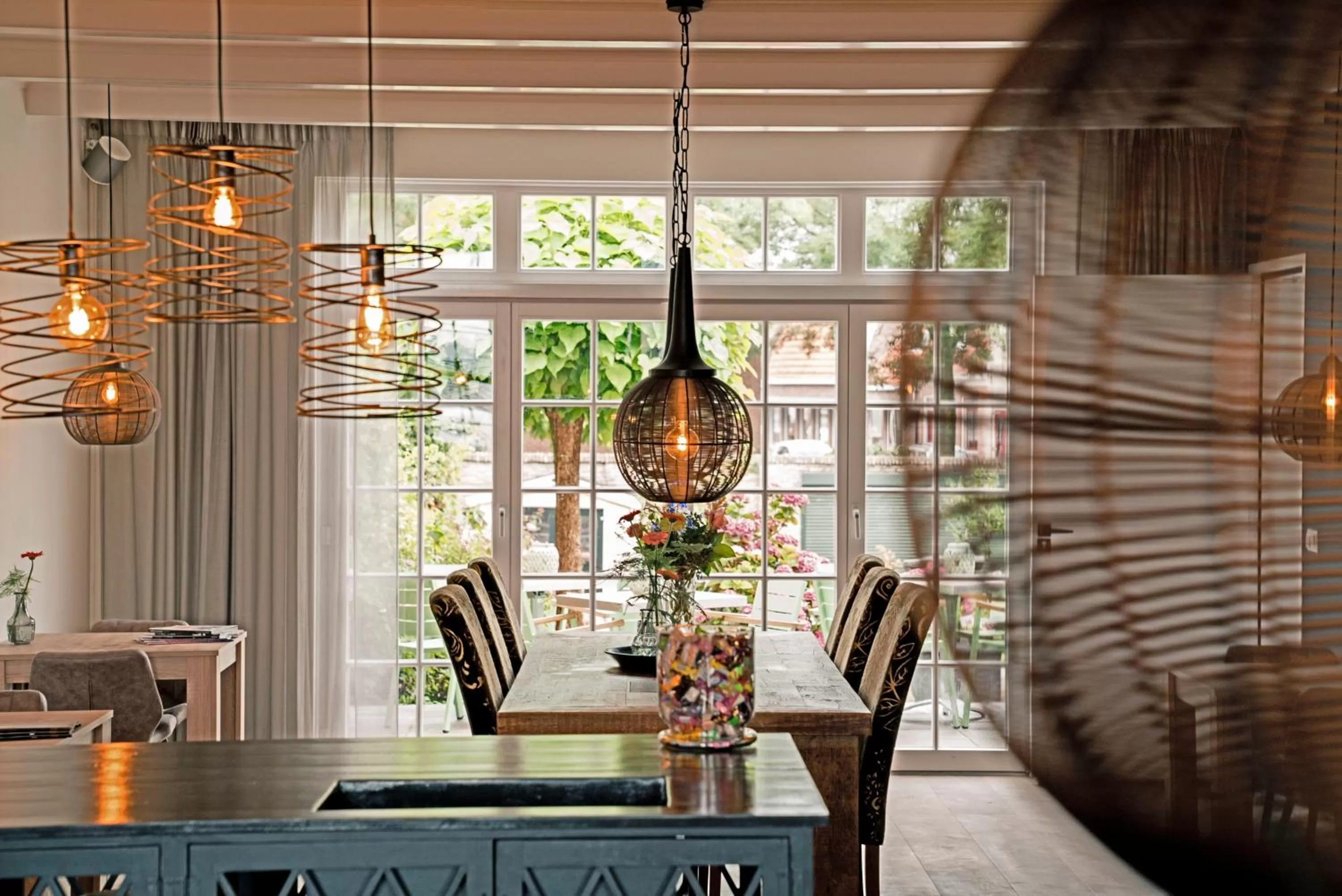 Dining Area in B&B Westerhaven Medemblik