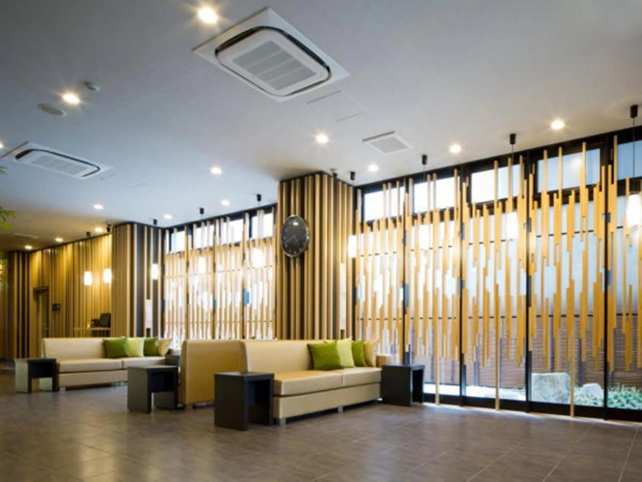 Lobby or reception in Green Rich Hotel Kyoto Station South (Artificial hot spring Futamata Yunohana)