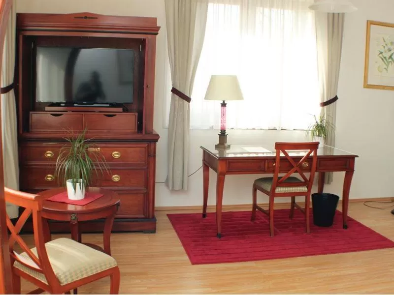 TV/Entertainment Center in U Dobrého Lva