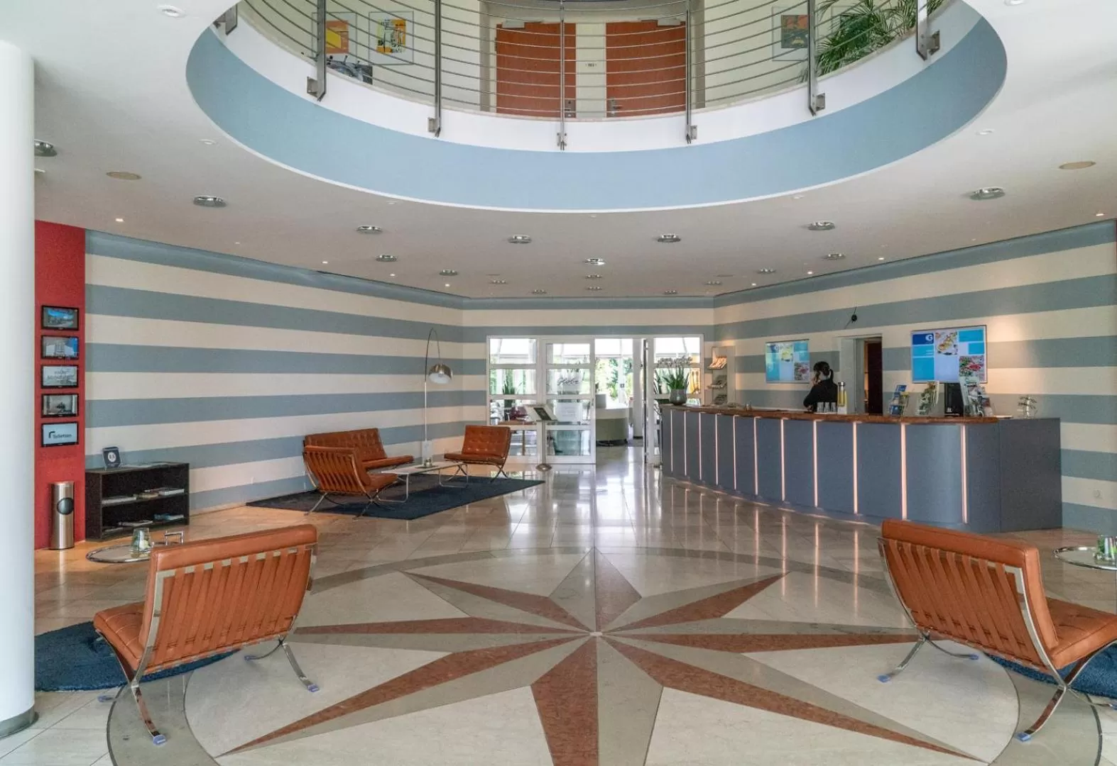 Lobby or reception in Globana Airport Hotel