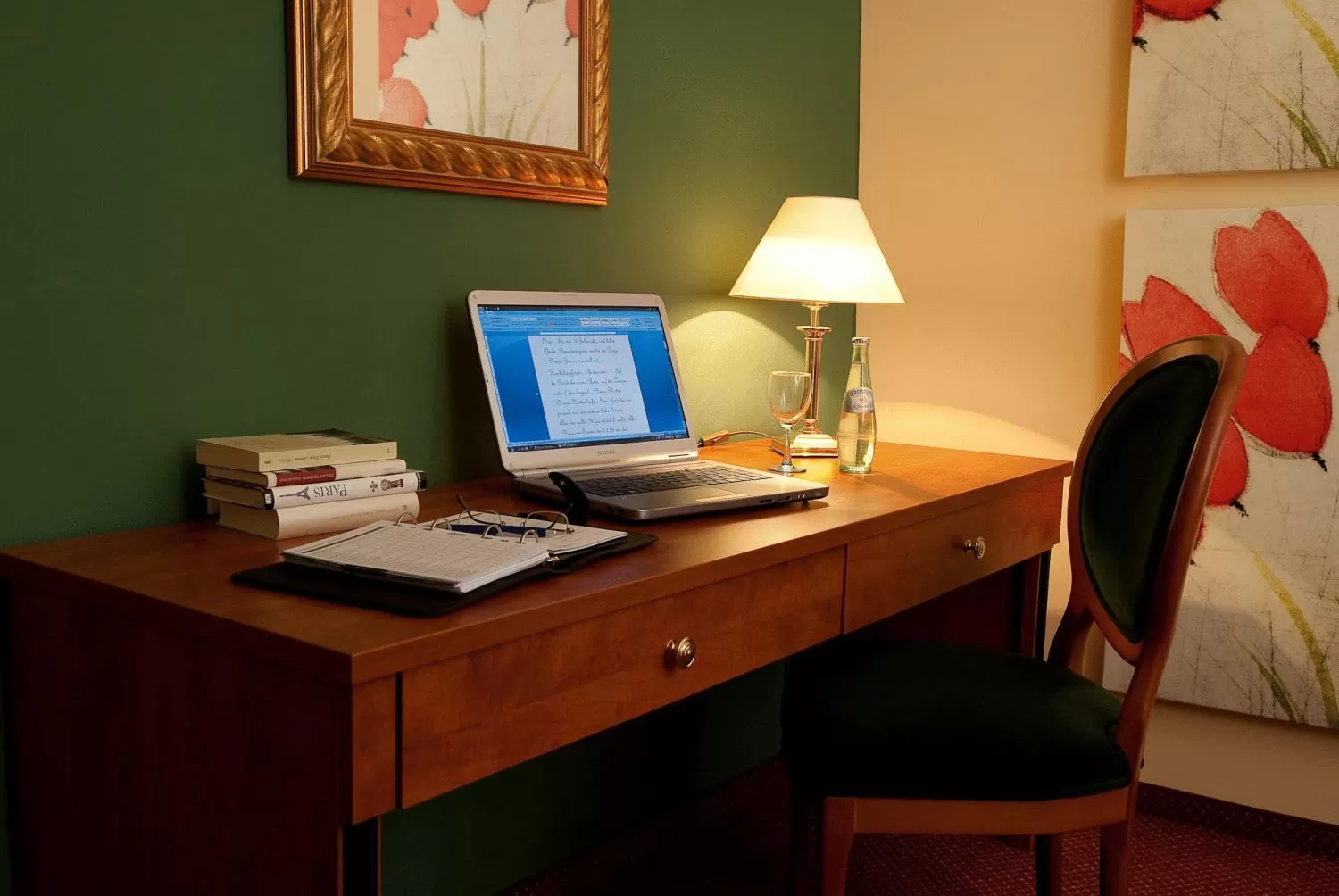 Seating area in Parkhotel Krone