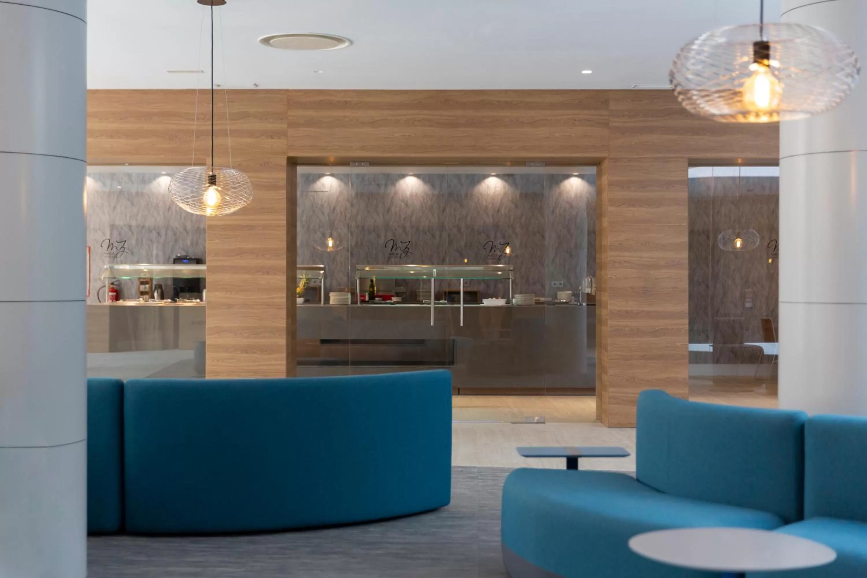 Restaurant/places to eat in Hotel Macià Sevilla Kubb