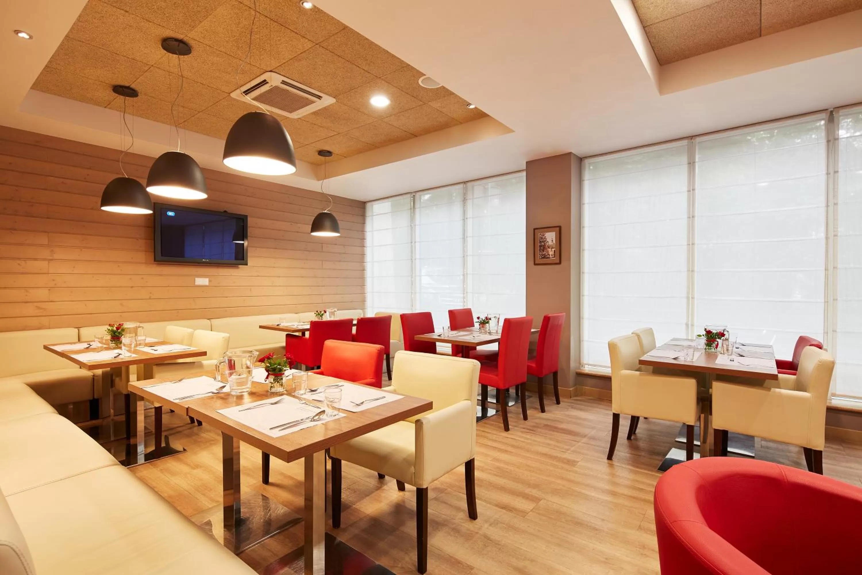 Restaurant/places to eat in CAMPANILE PRIME Krakow Old Town