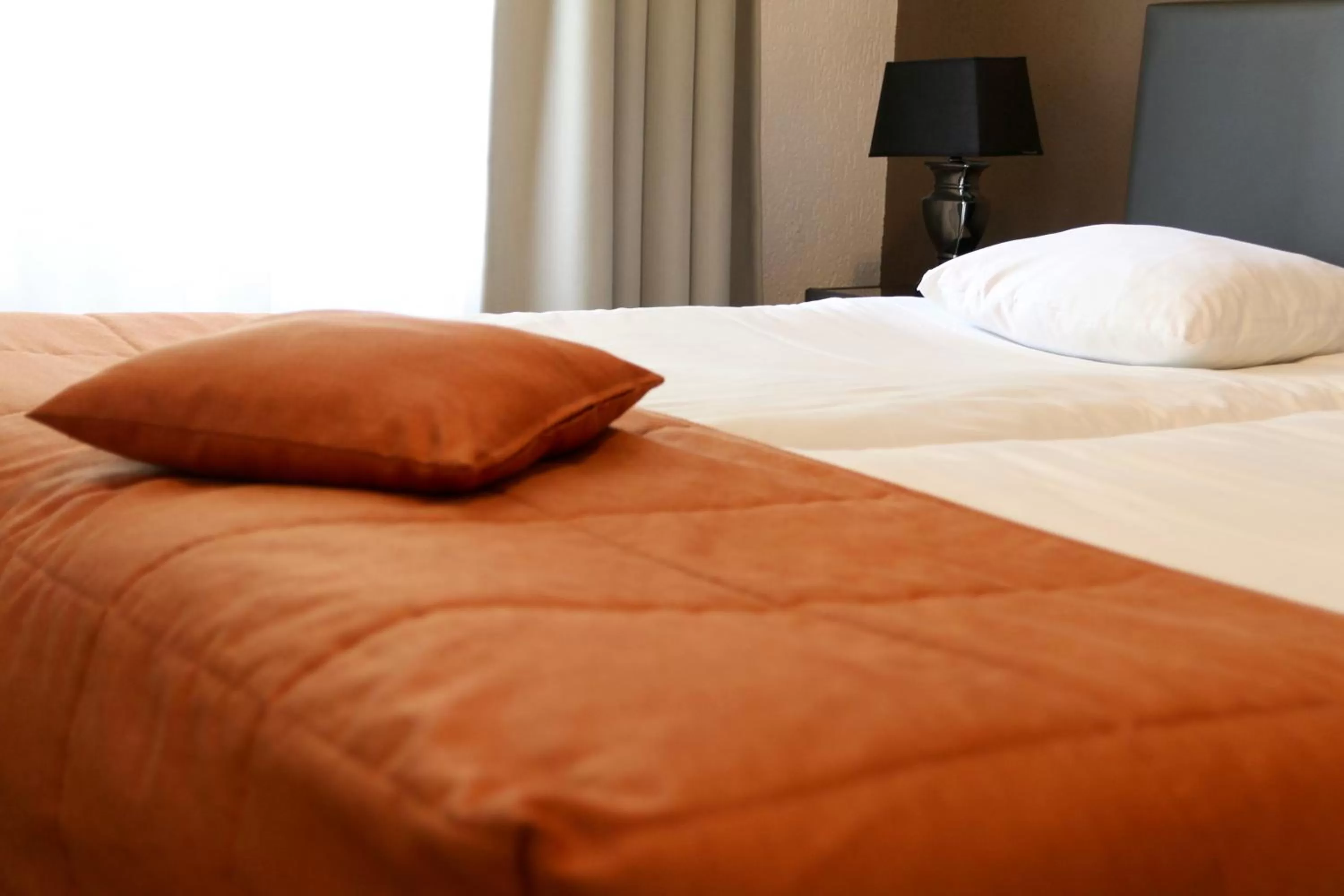 Bedroom, Bed in Appartementen Valkenburg