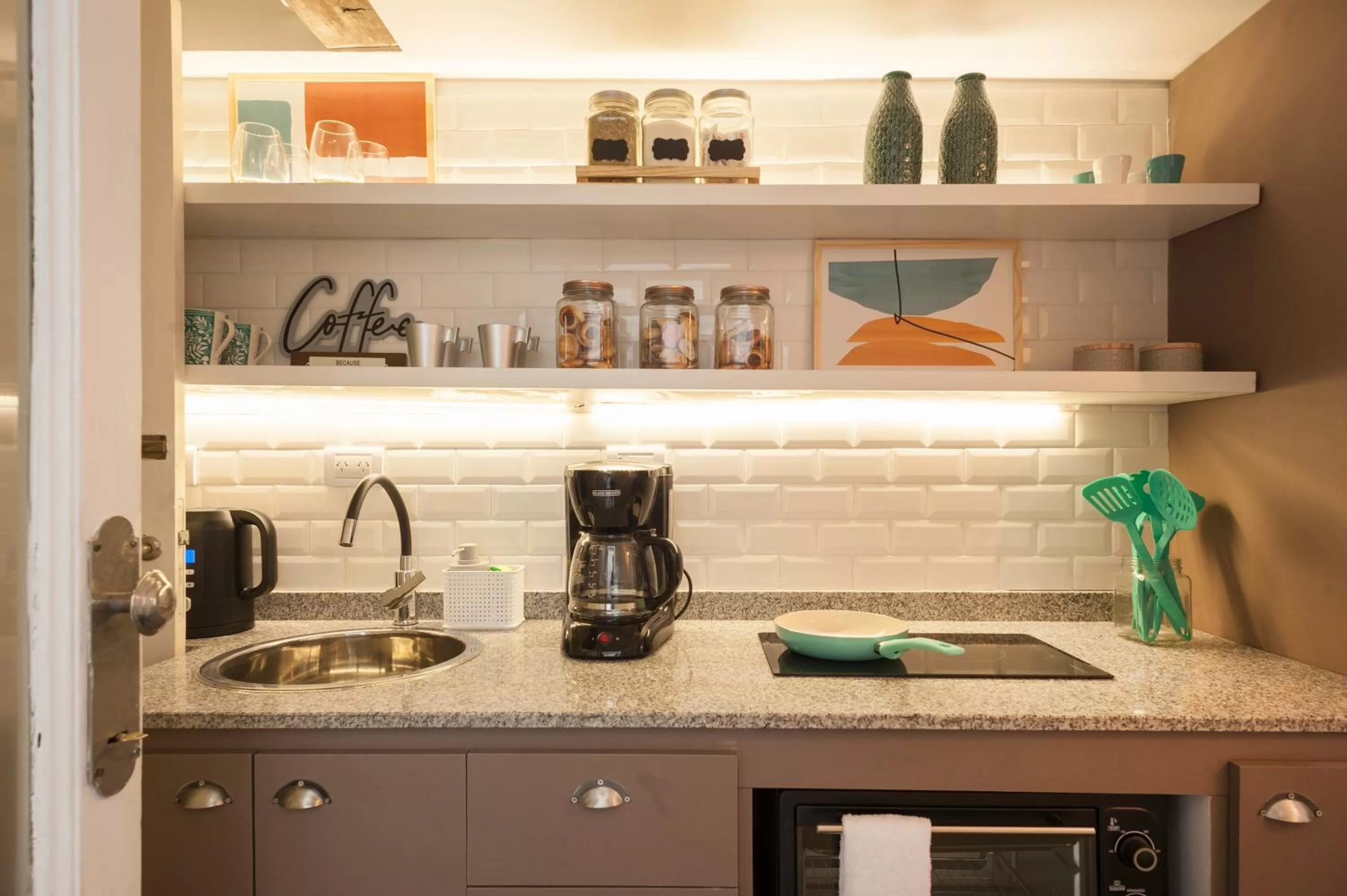 kitchen in San Telmo Suites