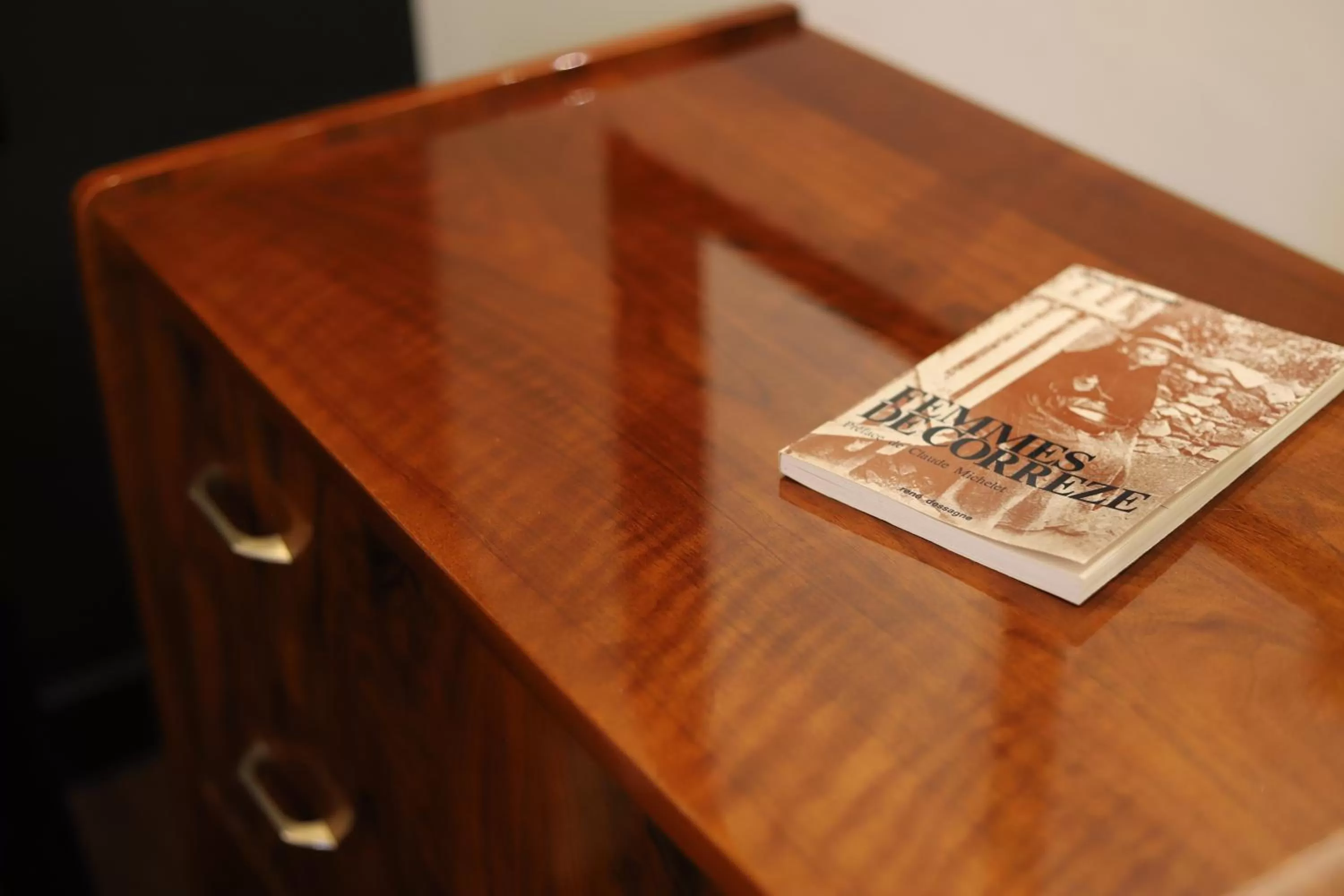 Bedroom in Hôtel & SPA Le Chêne Vert