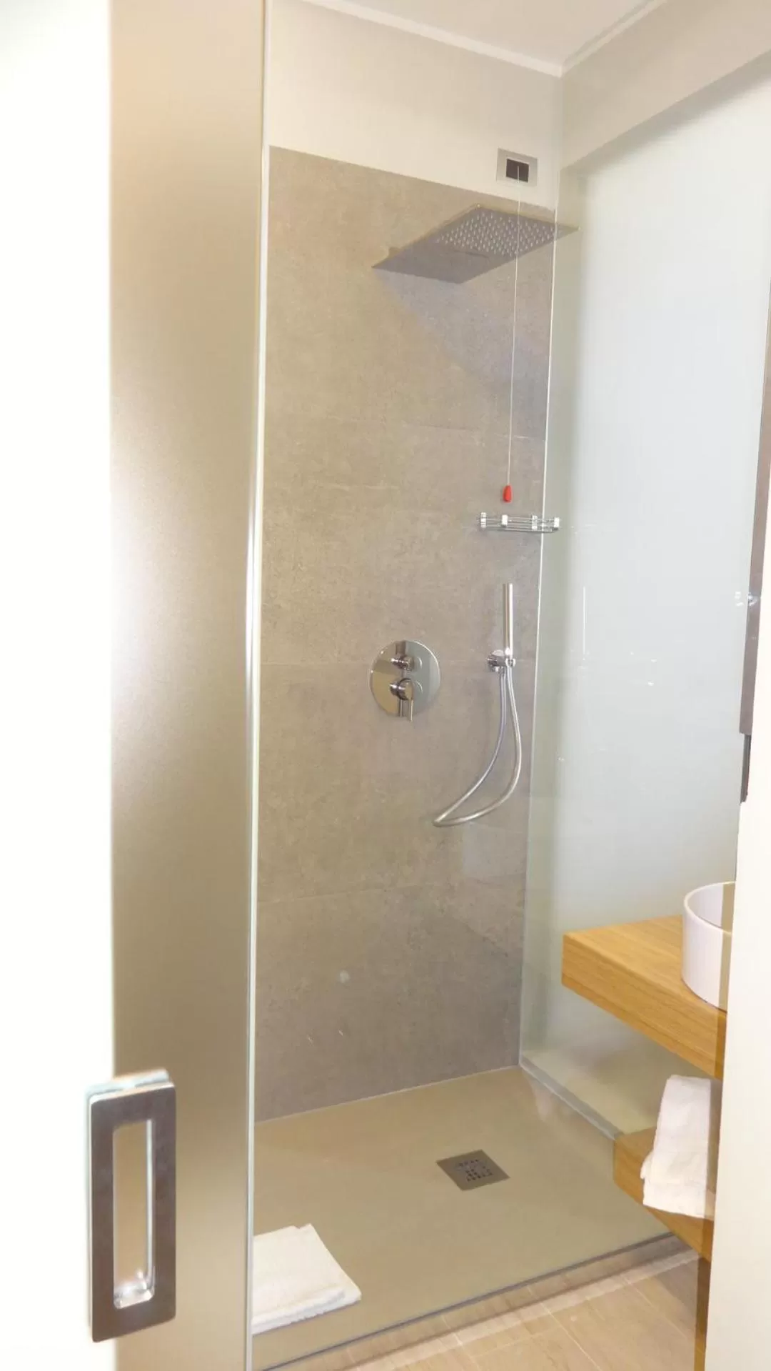 Shower in Portica10 Assisi