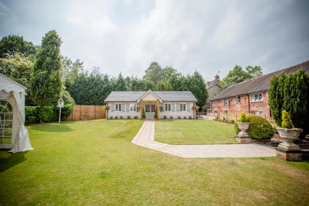 Garden view in Slaters Country Inn