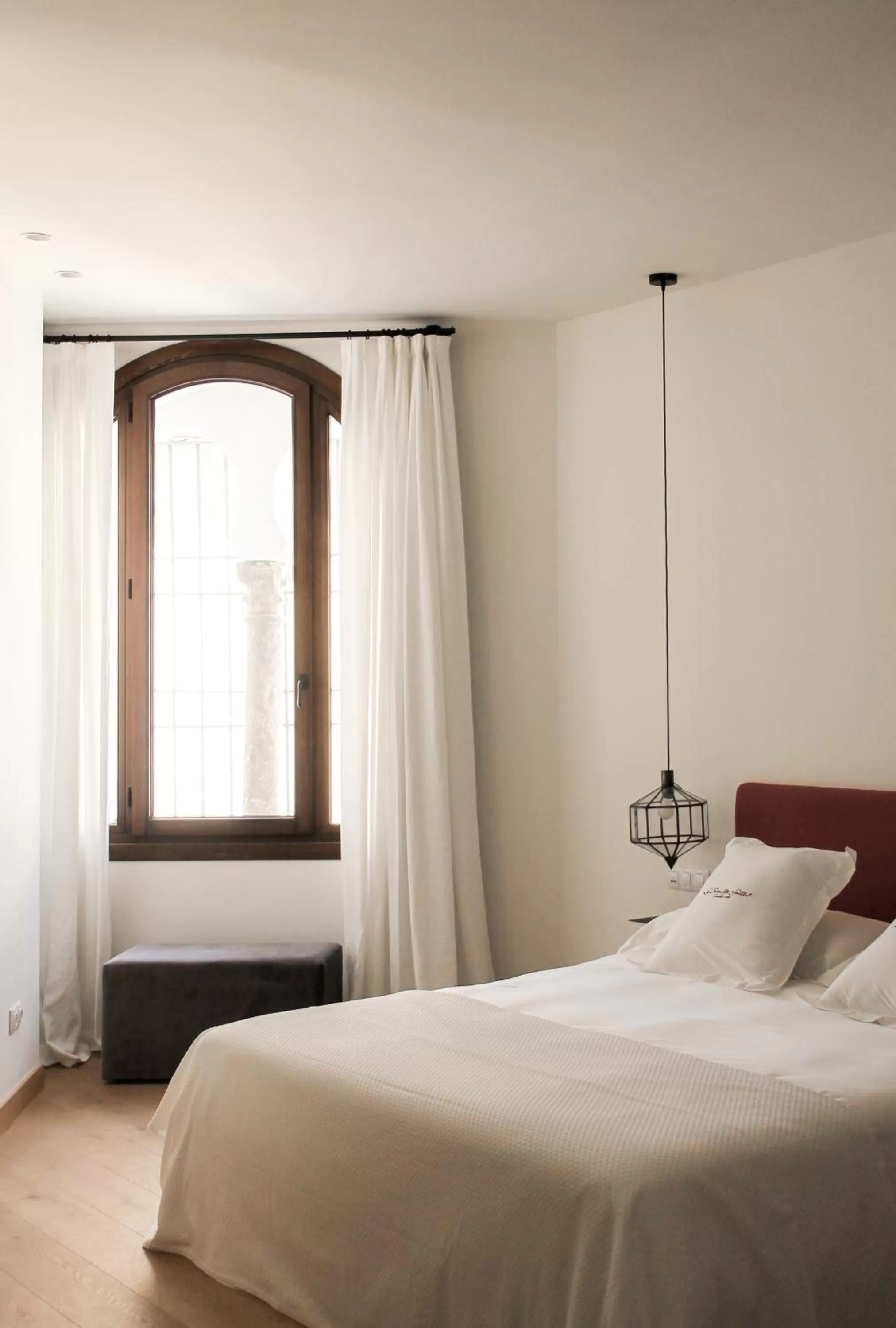 Decorative detail, Bed in La Ermita Suites - Único Hotel Monumento de Córdoba