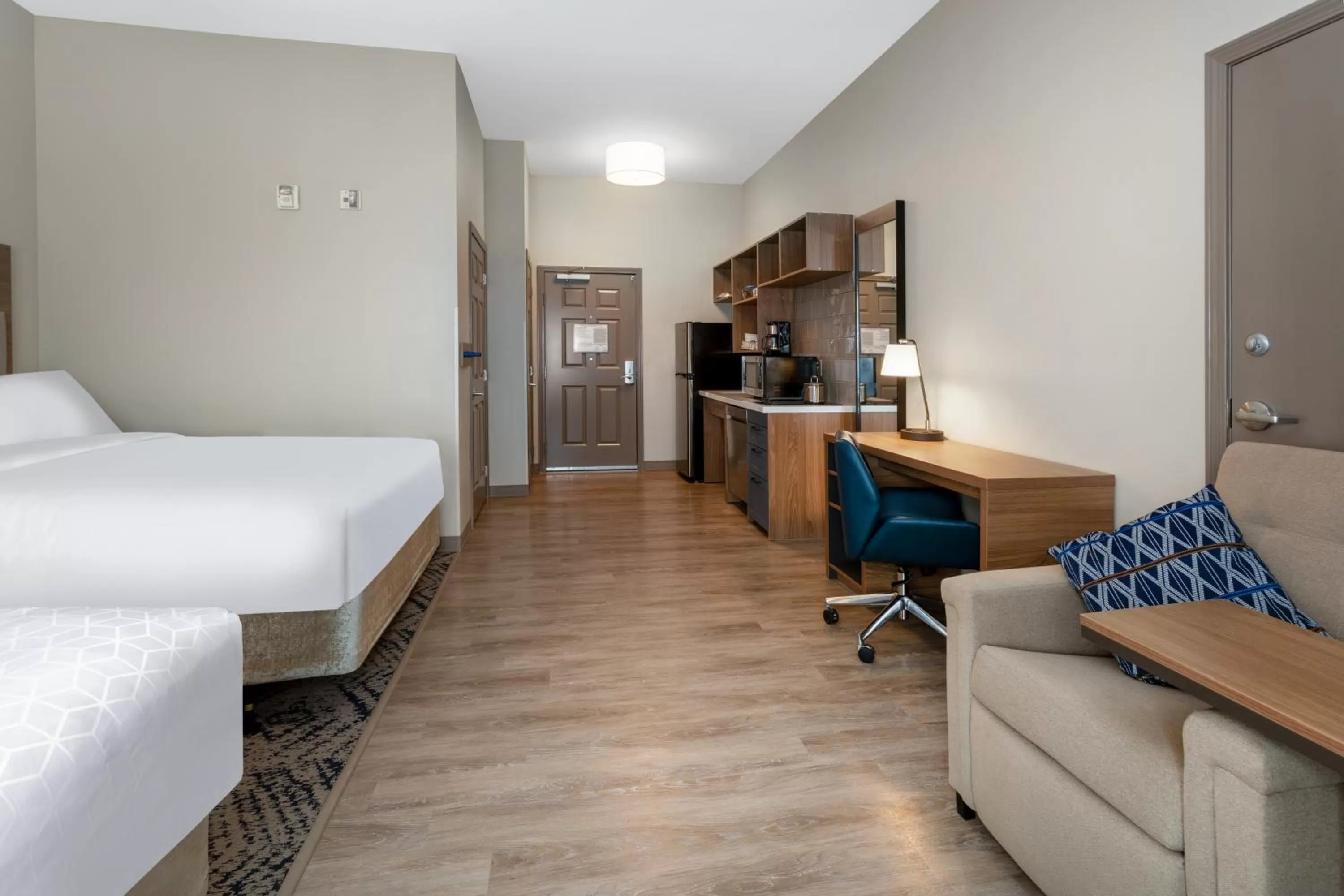 Bed in Candlewood Suites Grand Junction by IHG