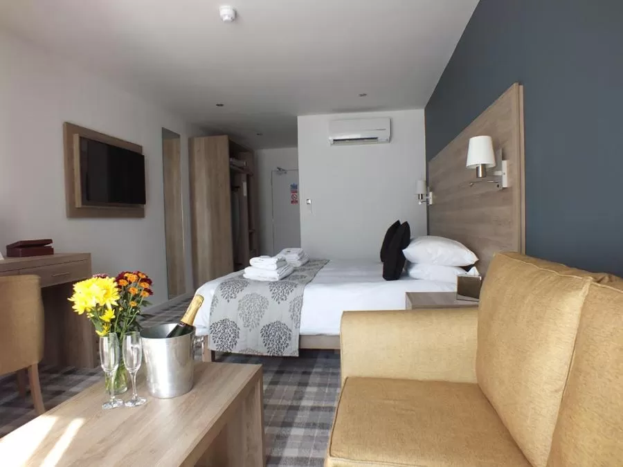 Bed in The Piebald Inn