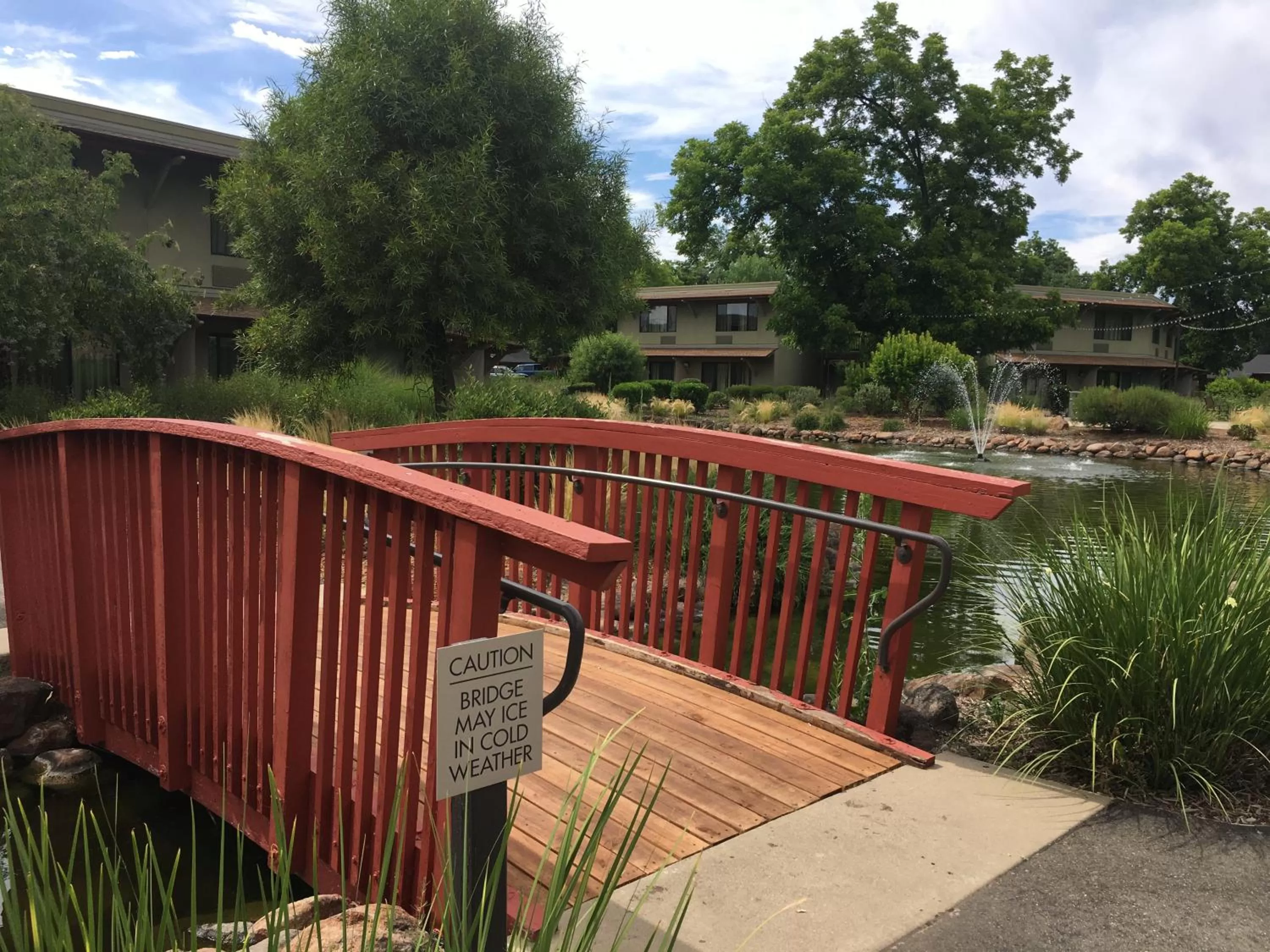 Property building in Gaia Hotel & Spa Redding, an Ascend Collection Hotel