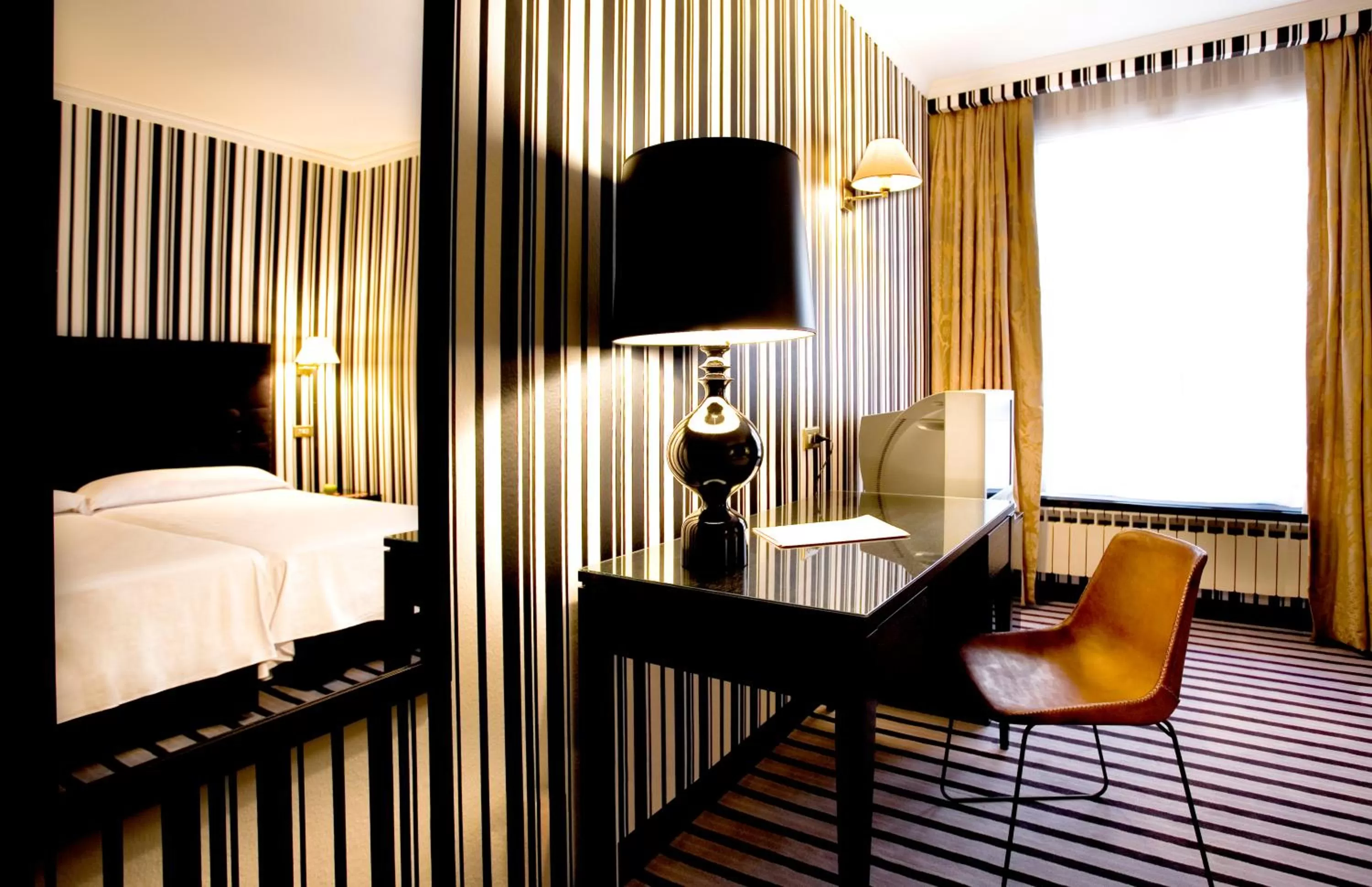 Photo of the whole room, Bed in Hotel Clarin