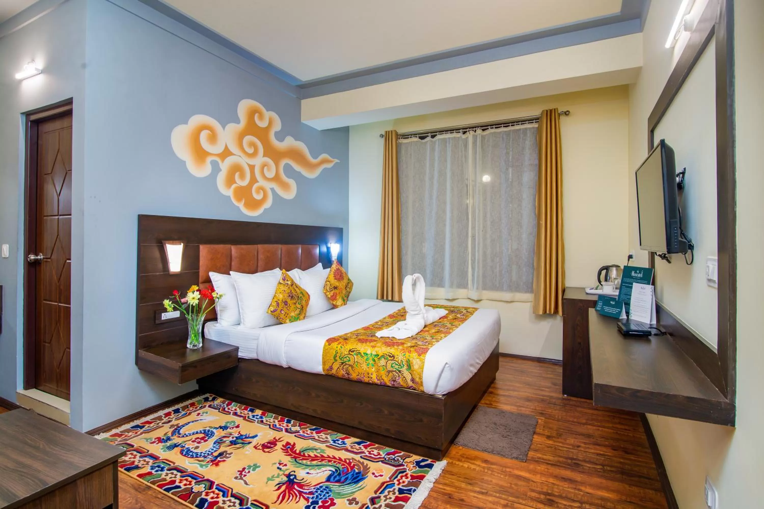 Bedroom, Bed in Muscatel Grand Silkroute - 300 Mts from MG Marg