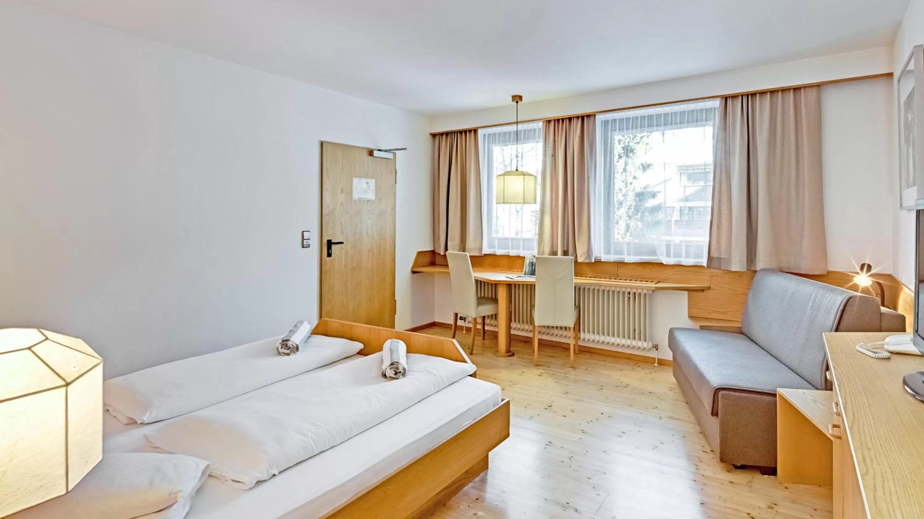 Photo of the whole room, Bed in Hotel Hinteregger