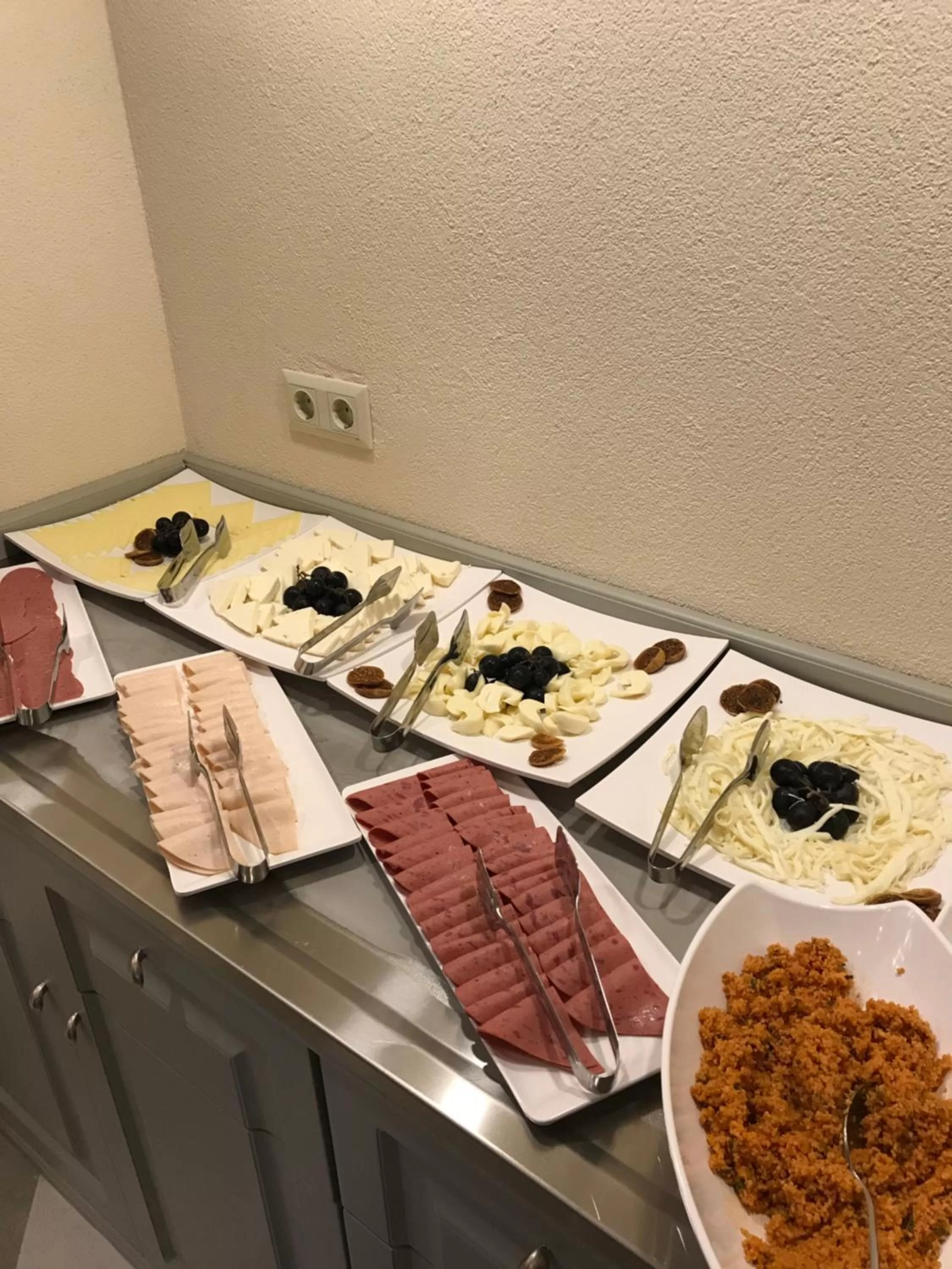 Breakfast in GALATAHAN Hotel Istanbul Karakoy