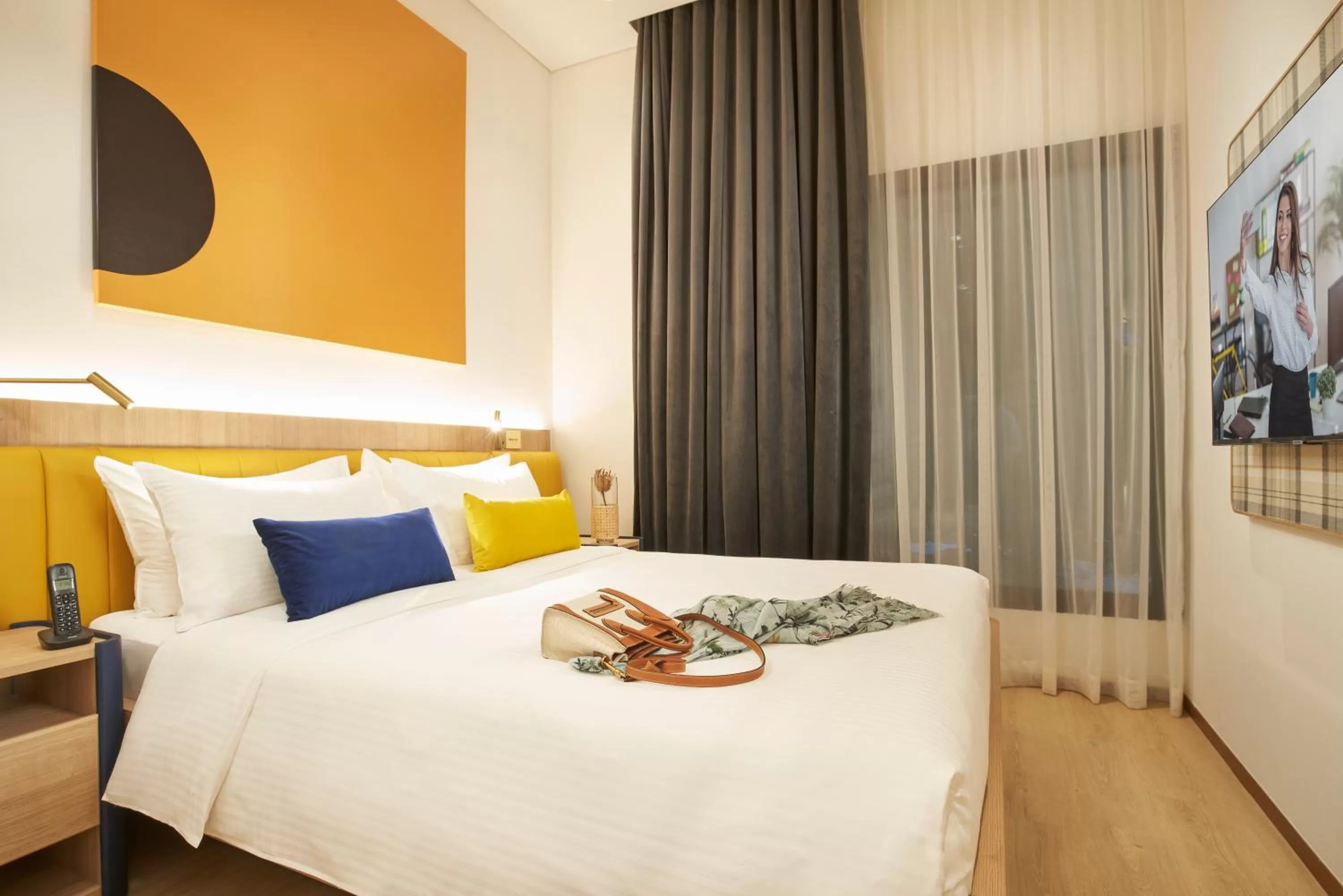 Bed in Citadines Connect City Centre Singapore