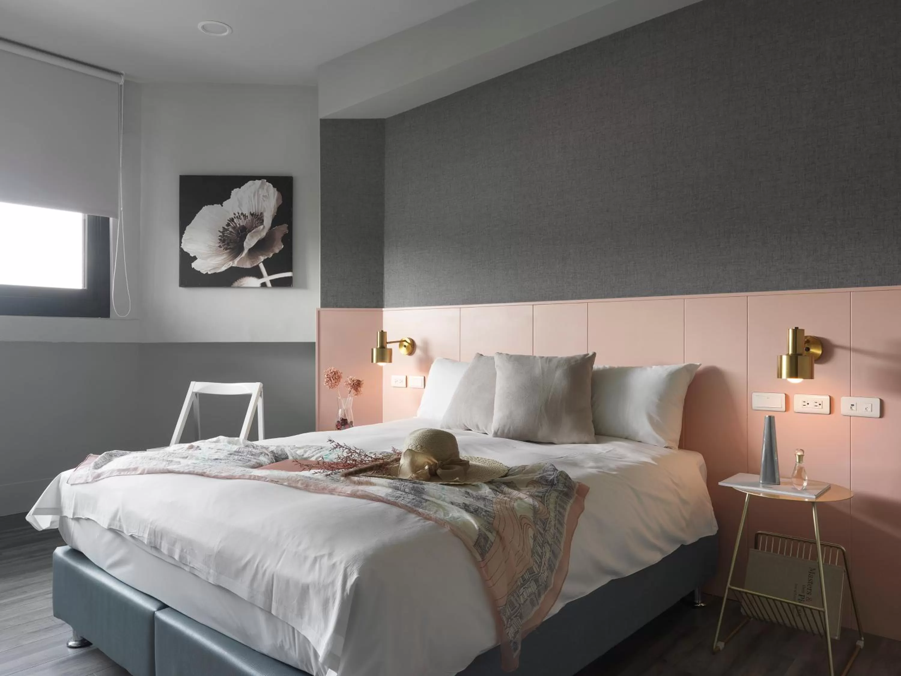 bunk bed, Bed in Mr.Mantter