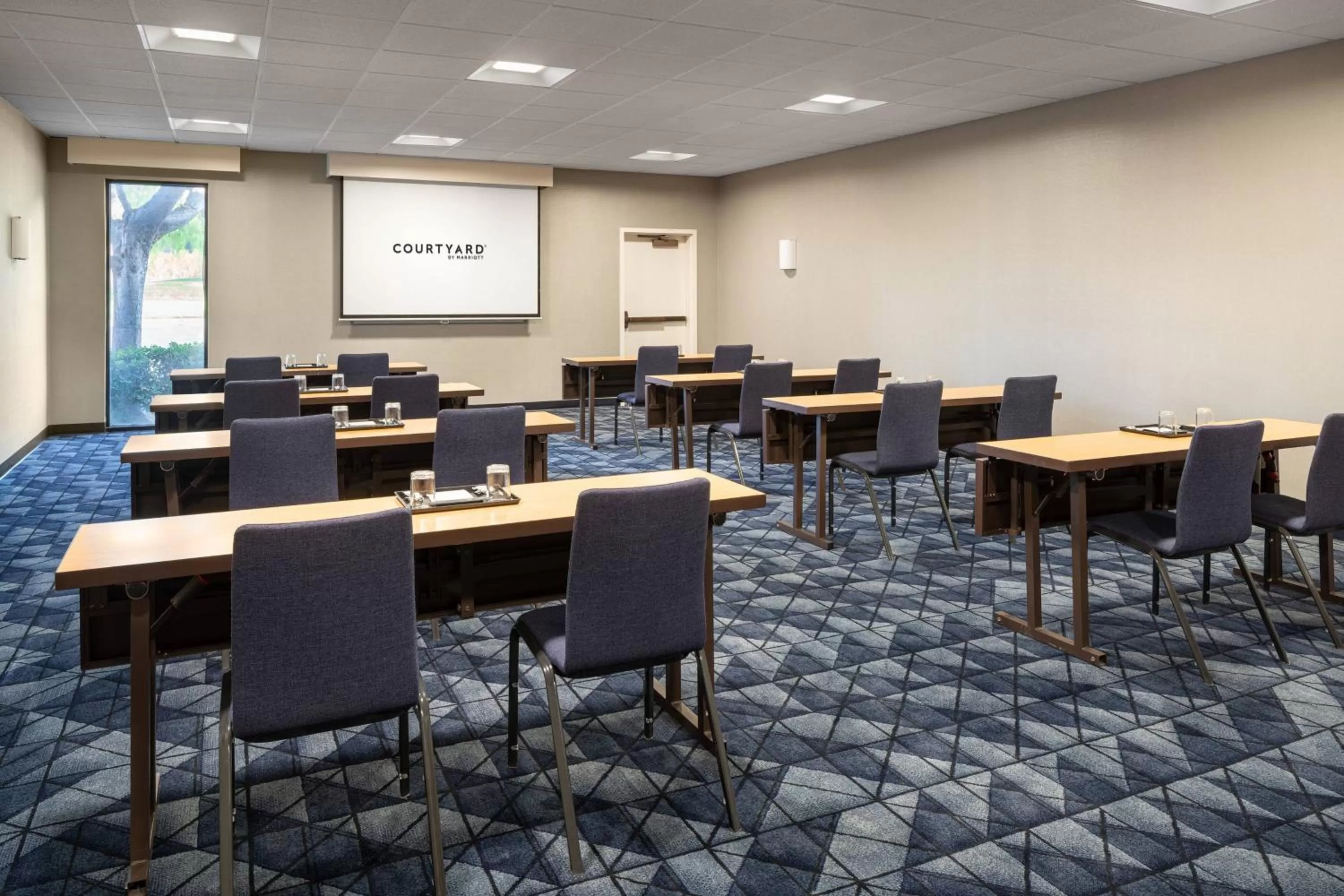 Meeting/conference room in Courtyard by Marriott Los Angeles Hacienda Heights Orange County