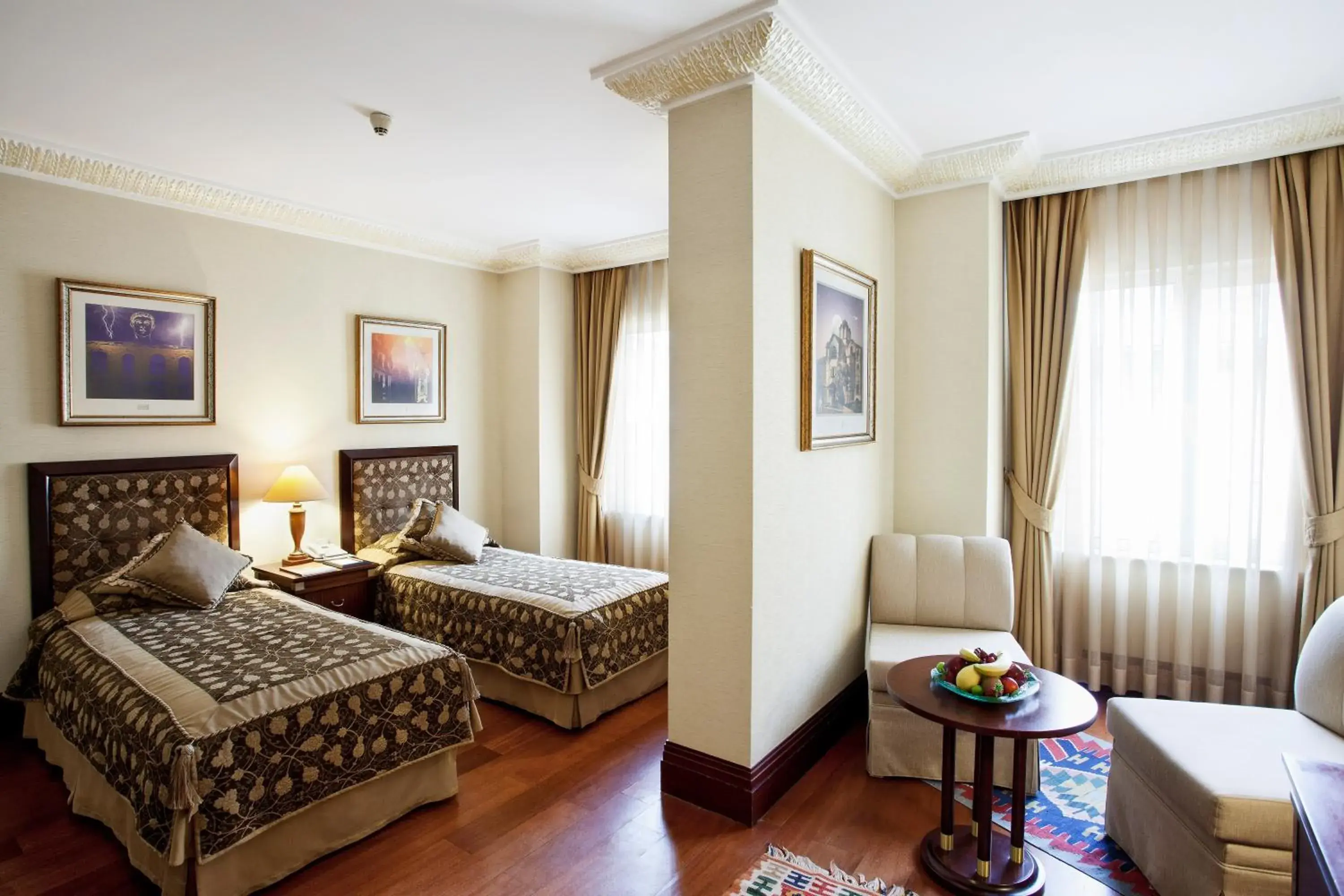 Deluxe Triple Room in Eresin Hotels Sultanahmet - Boutique Class Deluxe Triple Room in Eresin Hotels Sultanahmet - Boutique Class
