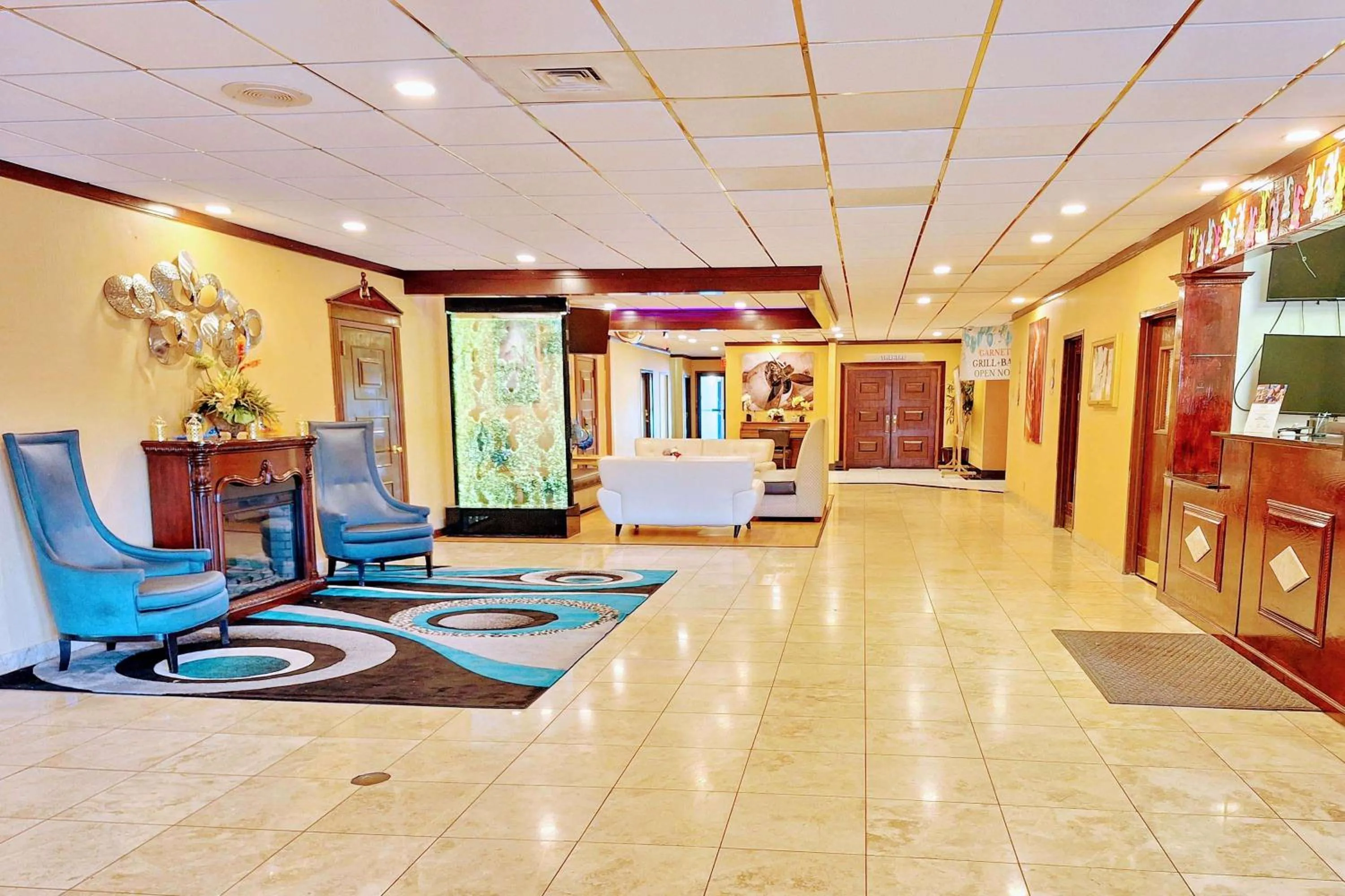 Lobby or reception in Travelodge by Wyndham Indianapolis Speedway